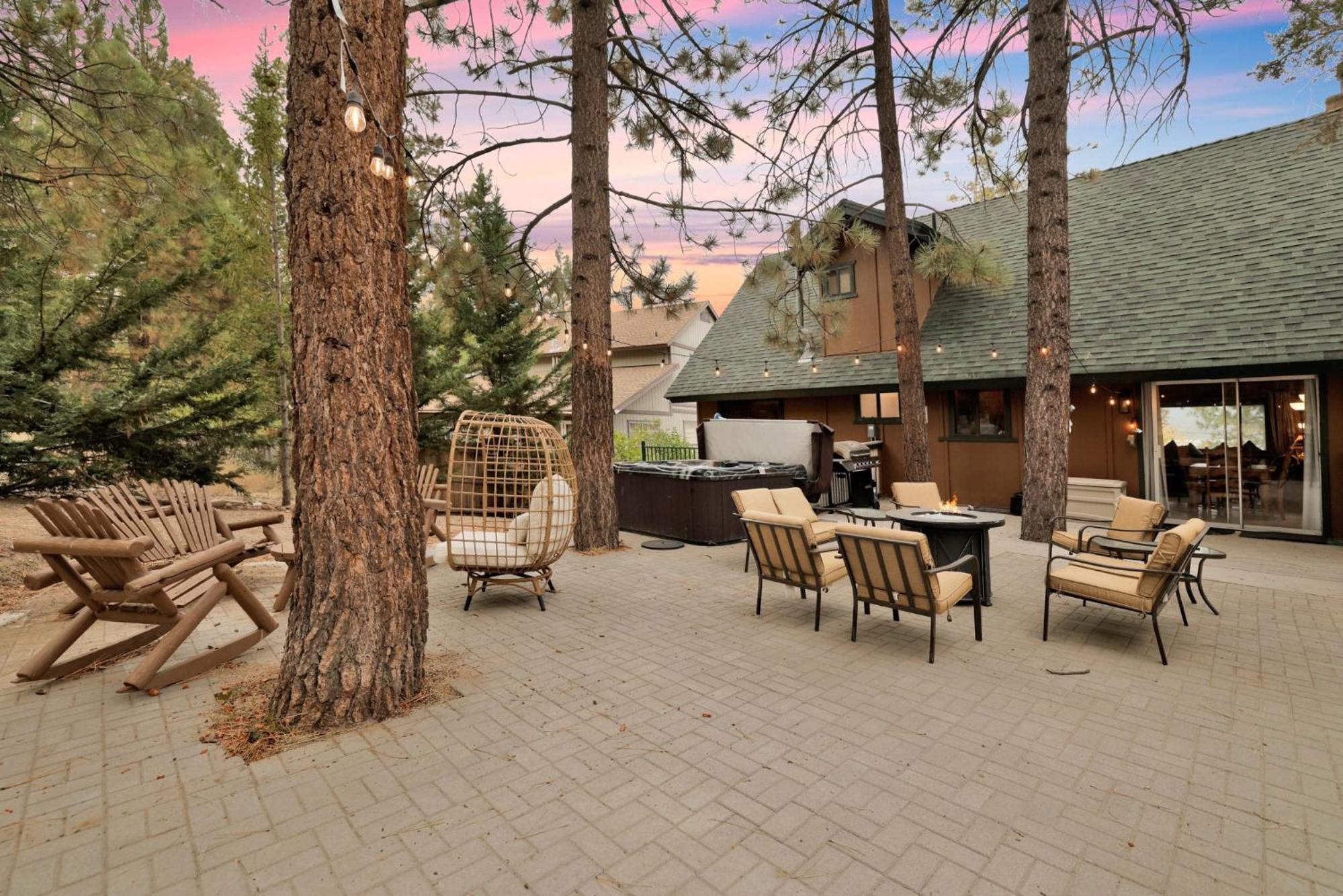 Lakeview Pines Log Cabin #2585