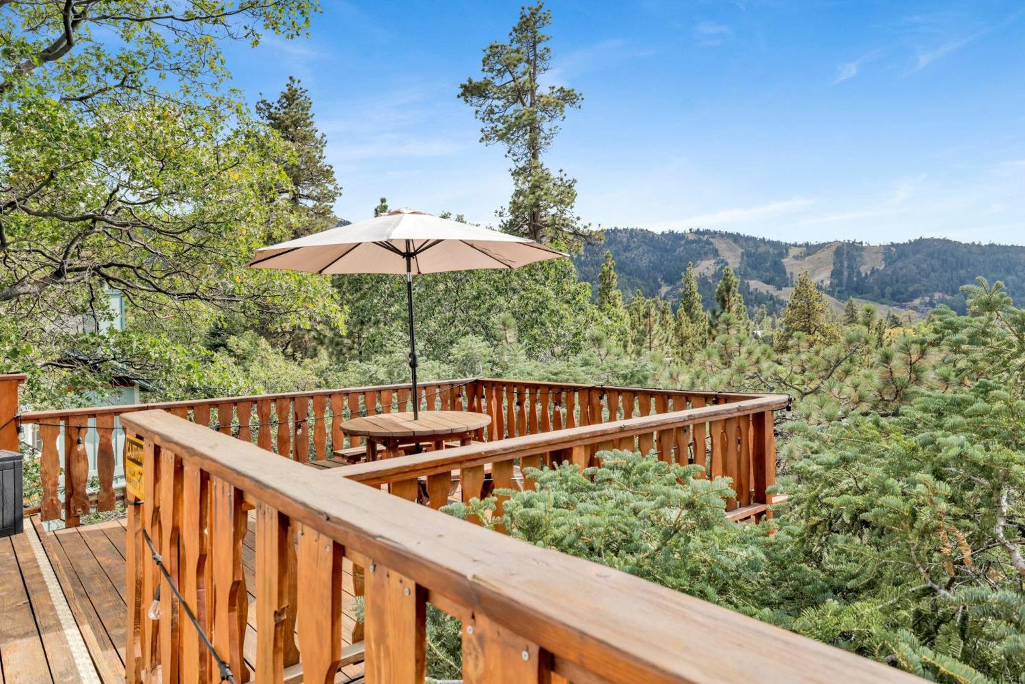 Moonridge Treehouse #2570