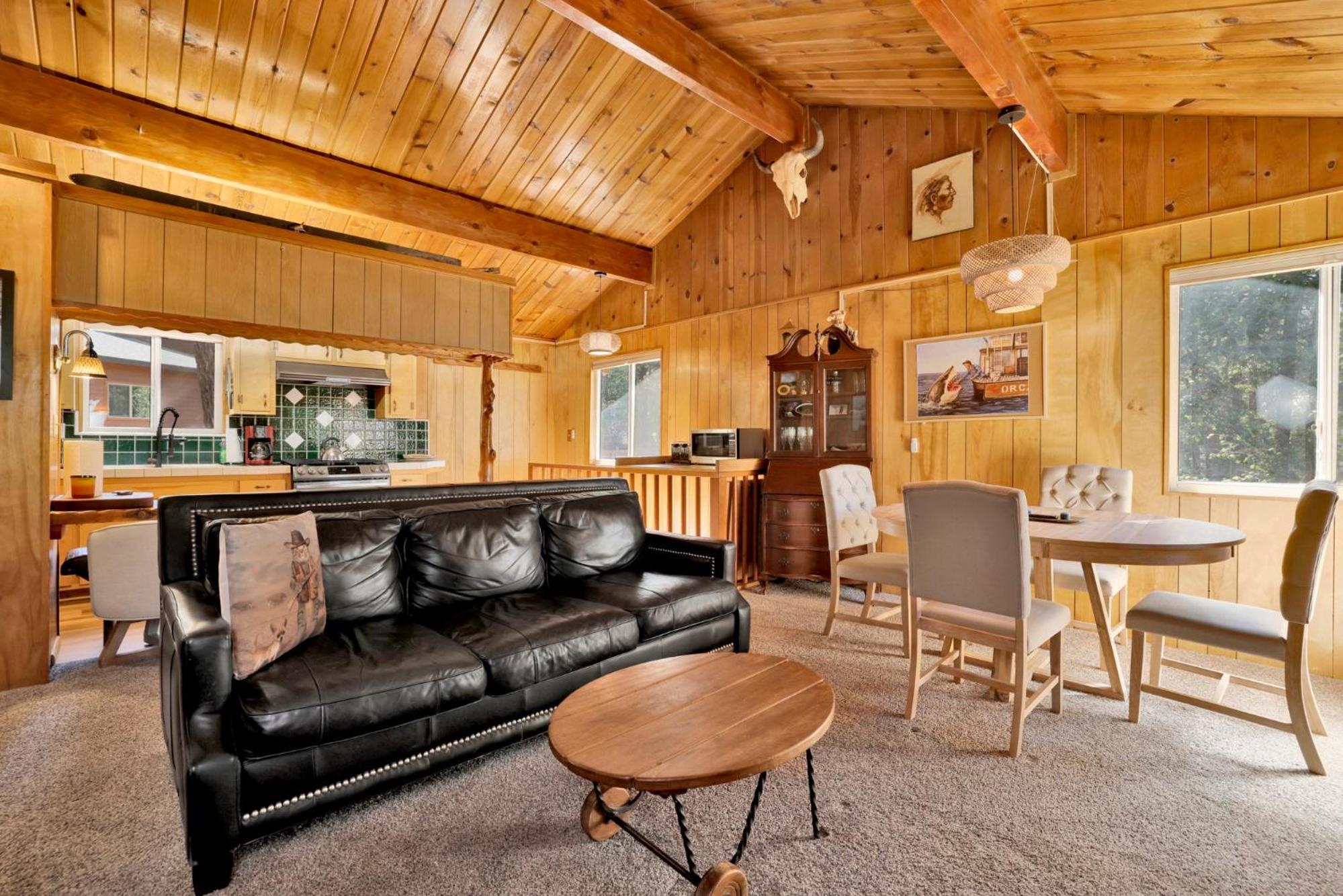 Slope Side Getaway #2526