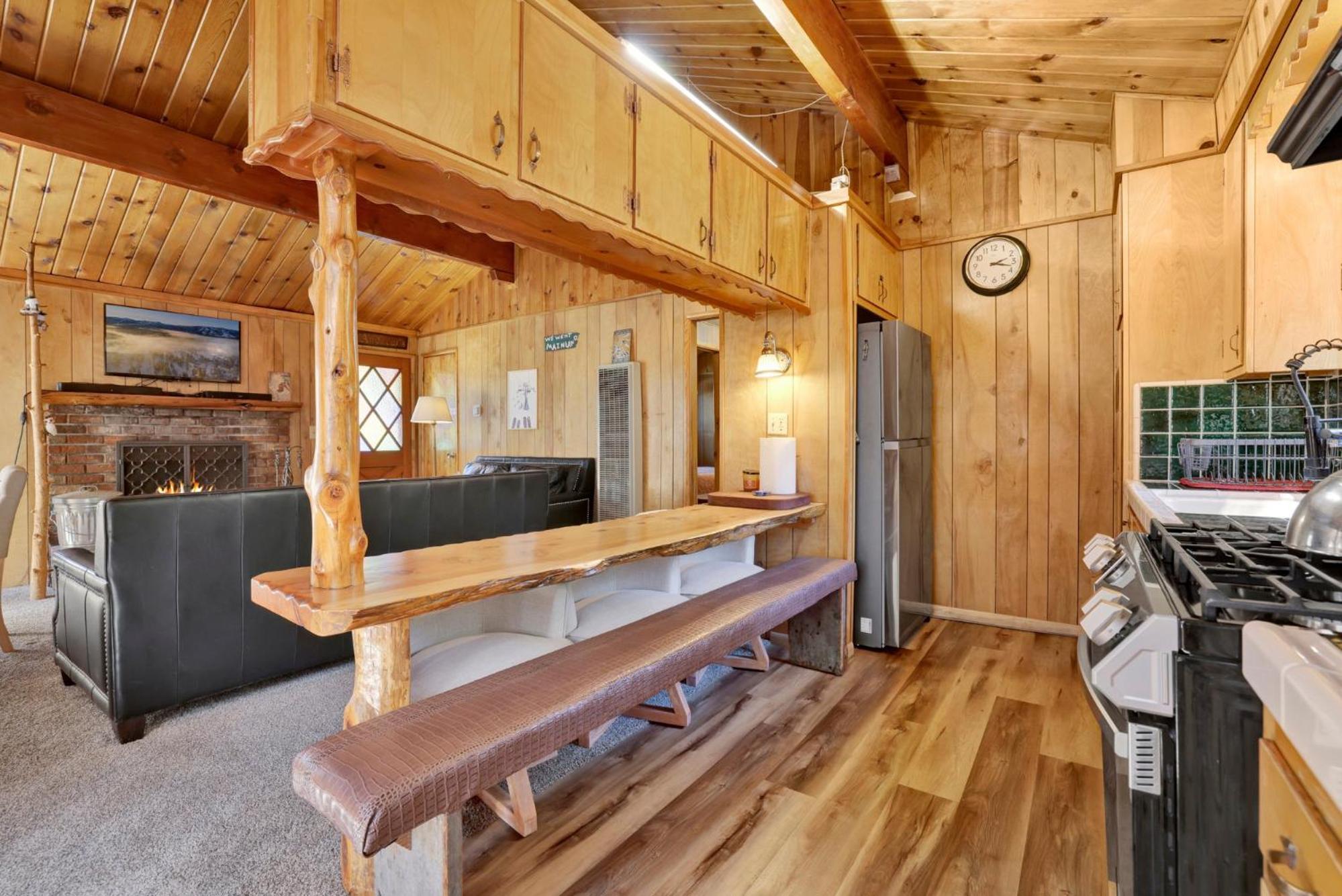 Slope Side Getaway #2526