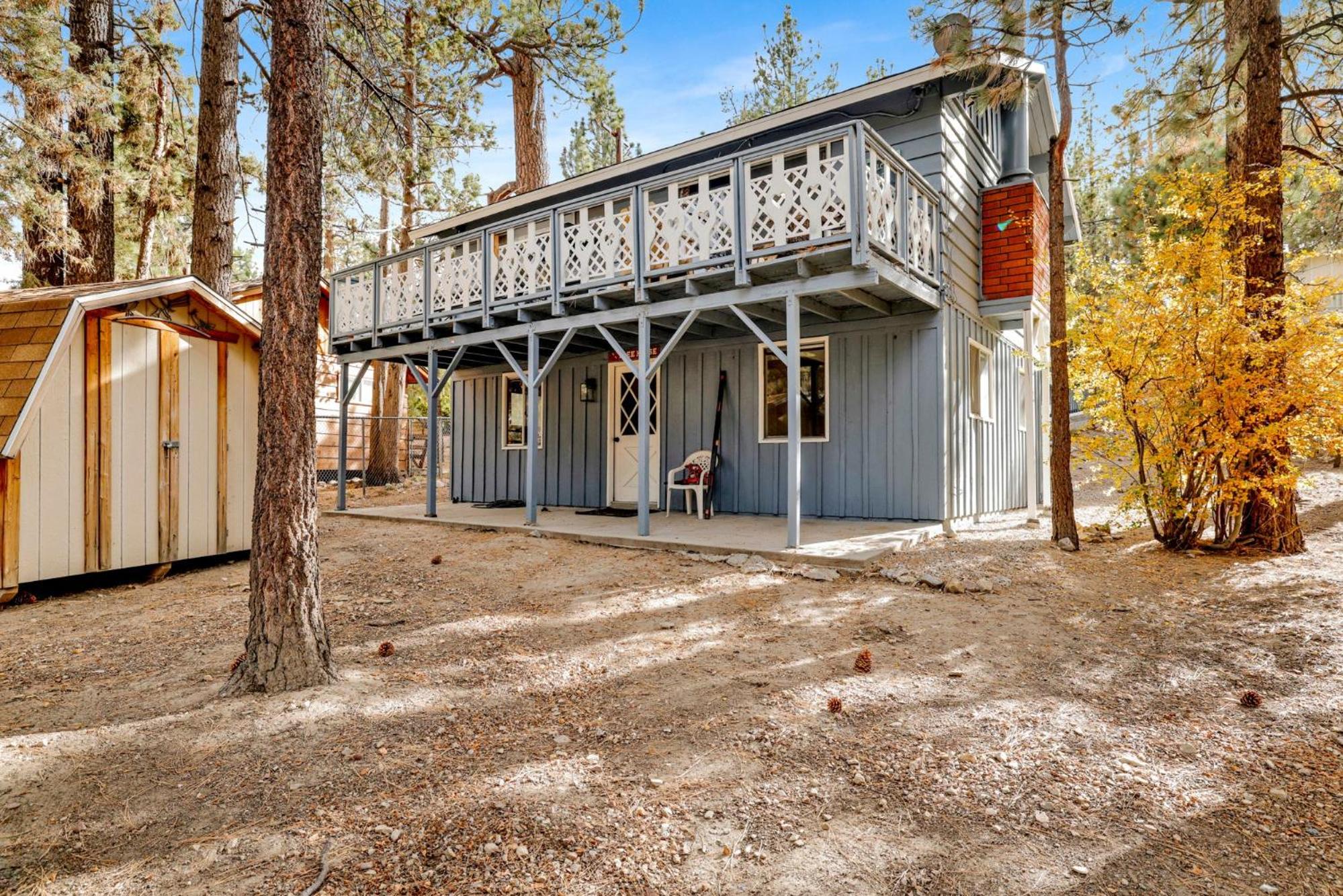 Sweet Cabin Home Gateway #2576