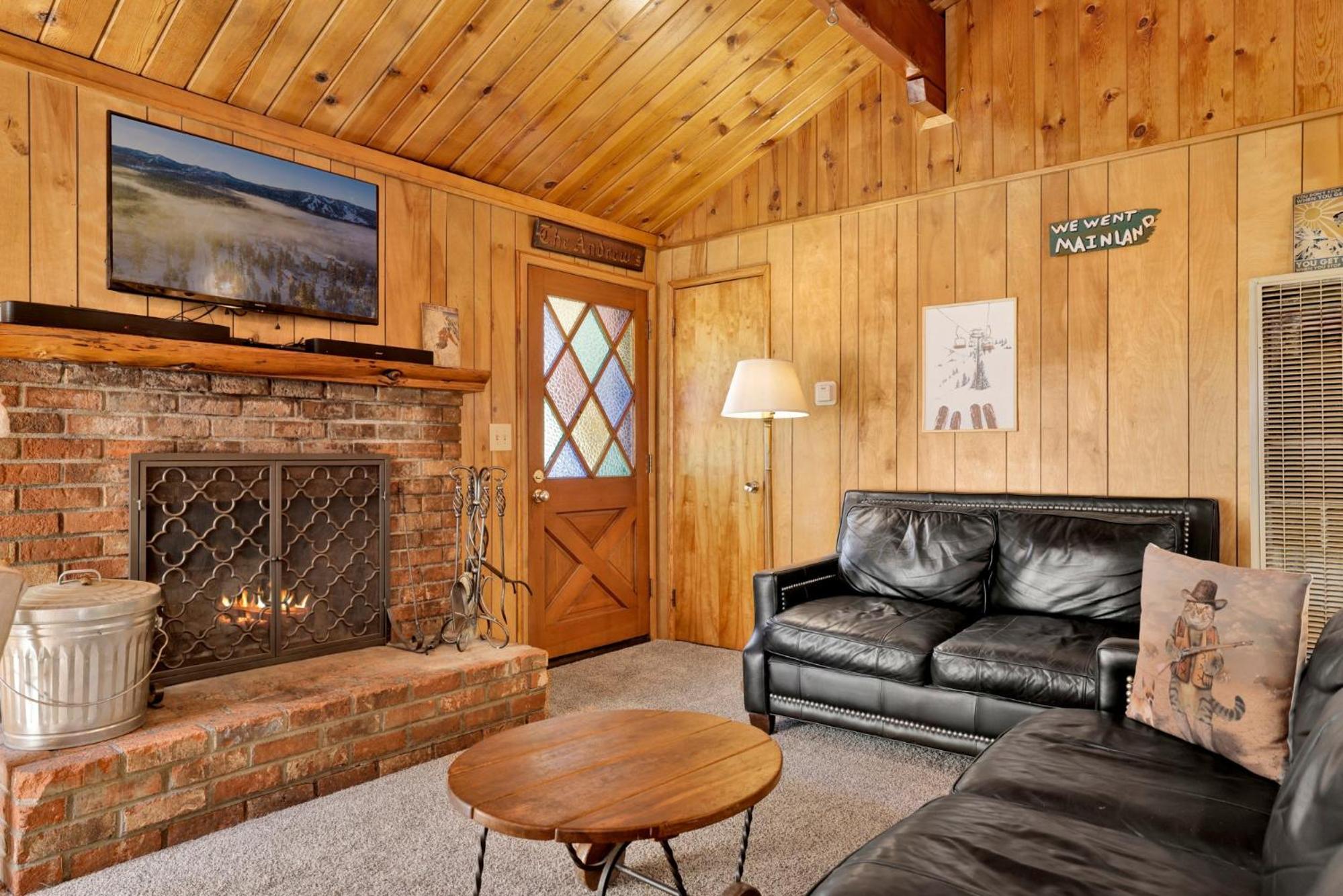 Slope Side Getaway #2526