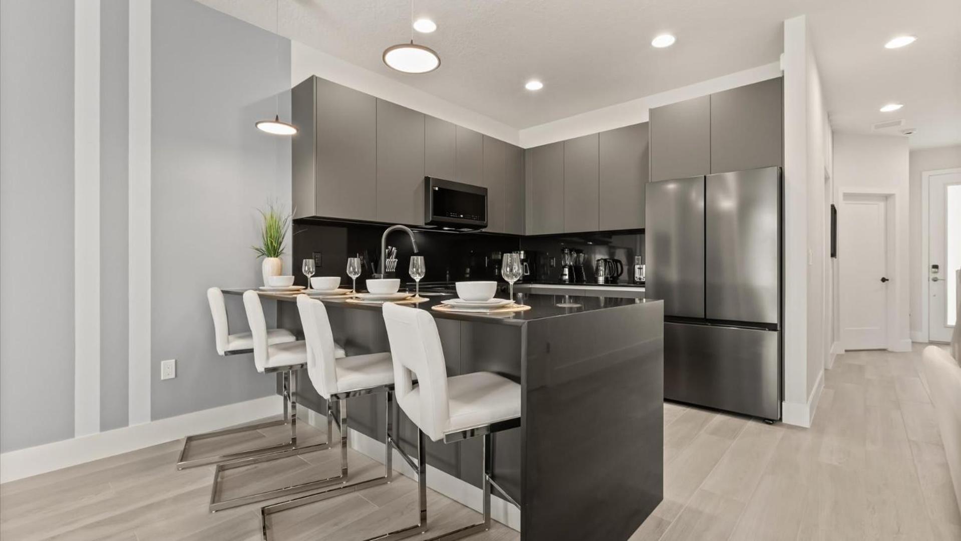Stunning Townhome with Private Pool & Games Room
