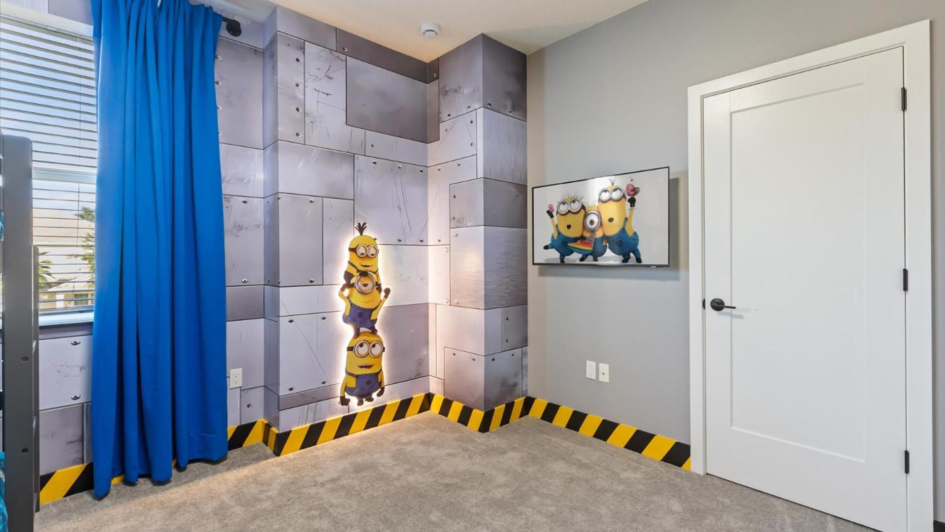 Stunning Townhome with Private Pool & Games Room