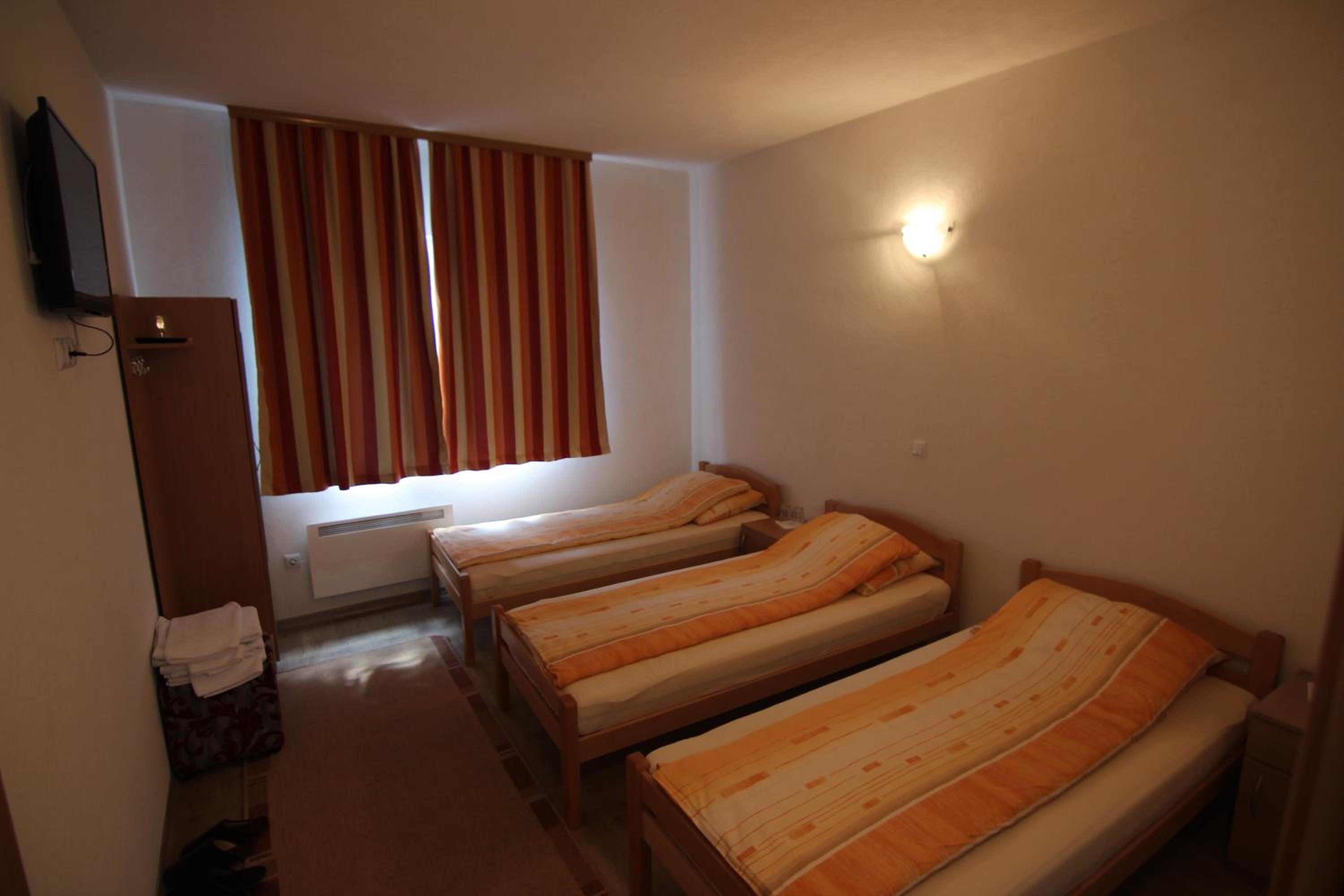 Rooms Zebax