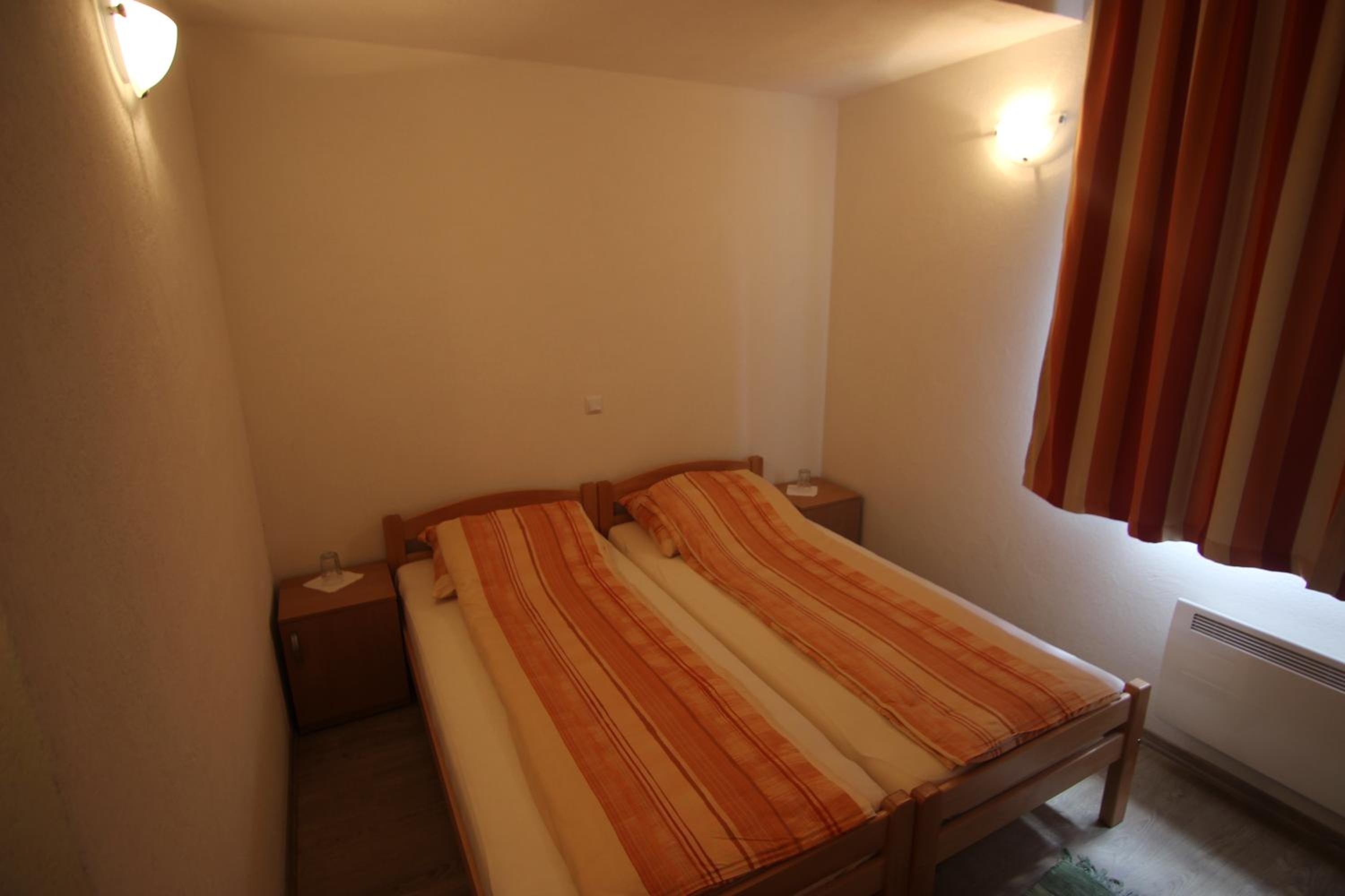 Rooms Zebax