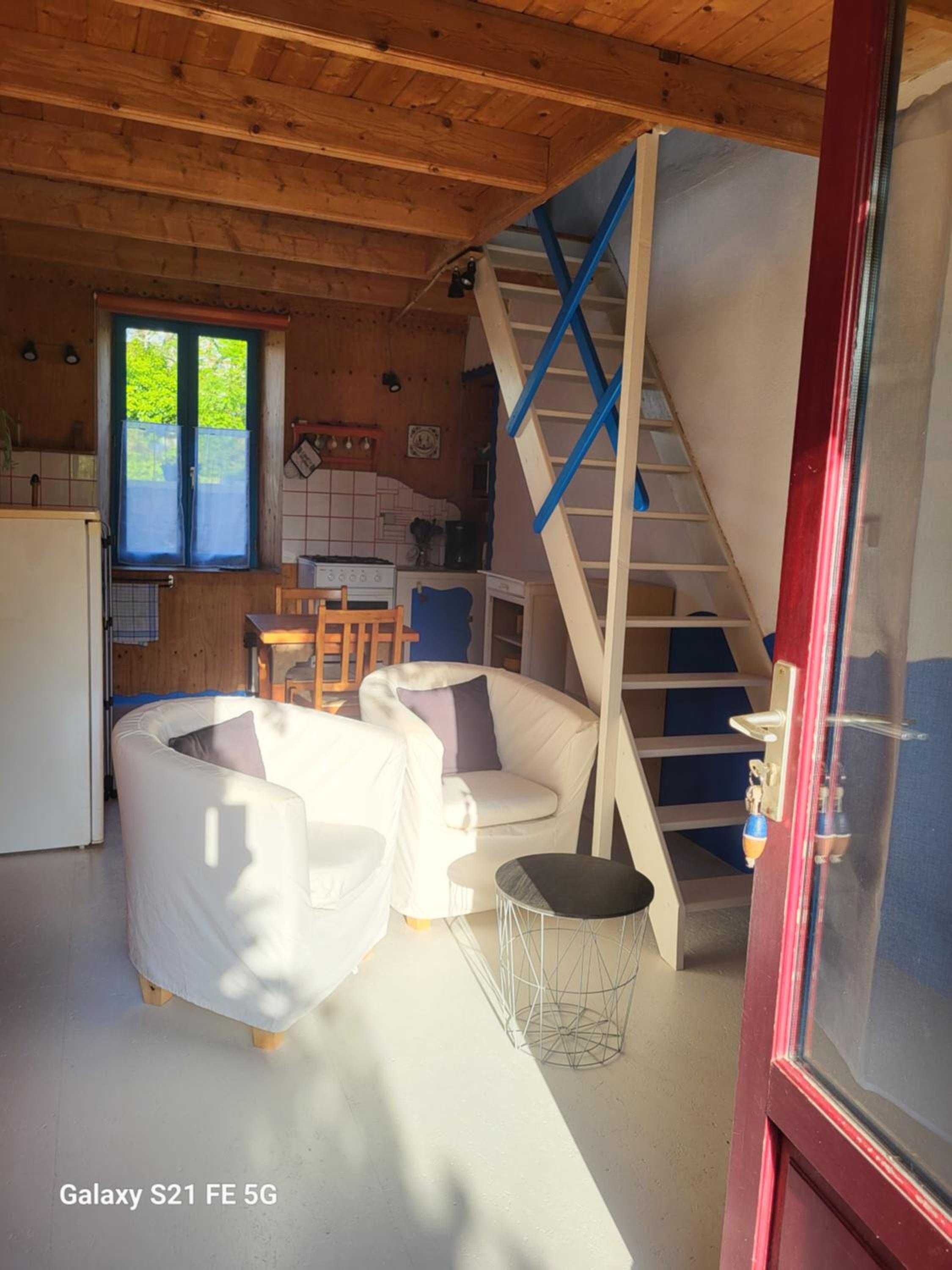 Photo 43
