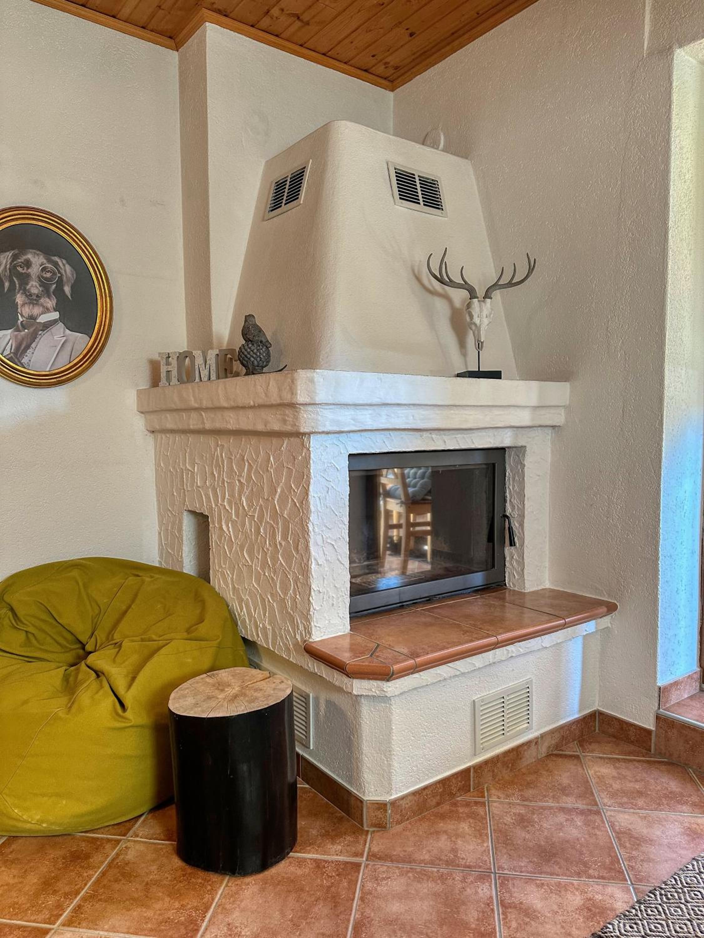 Sunny apartment Ula, close to Brunnachbahn