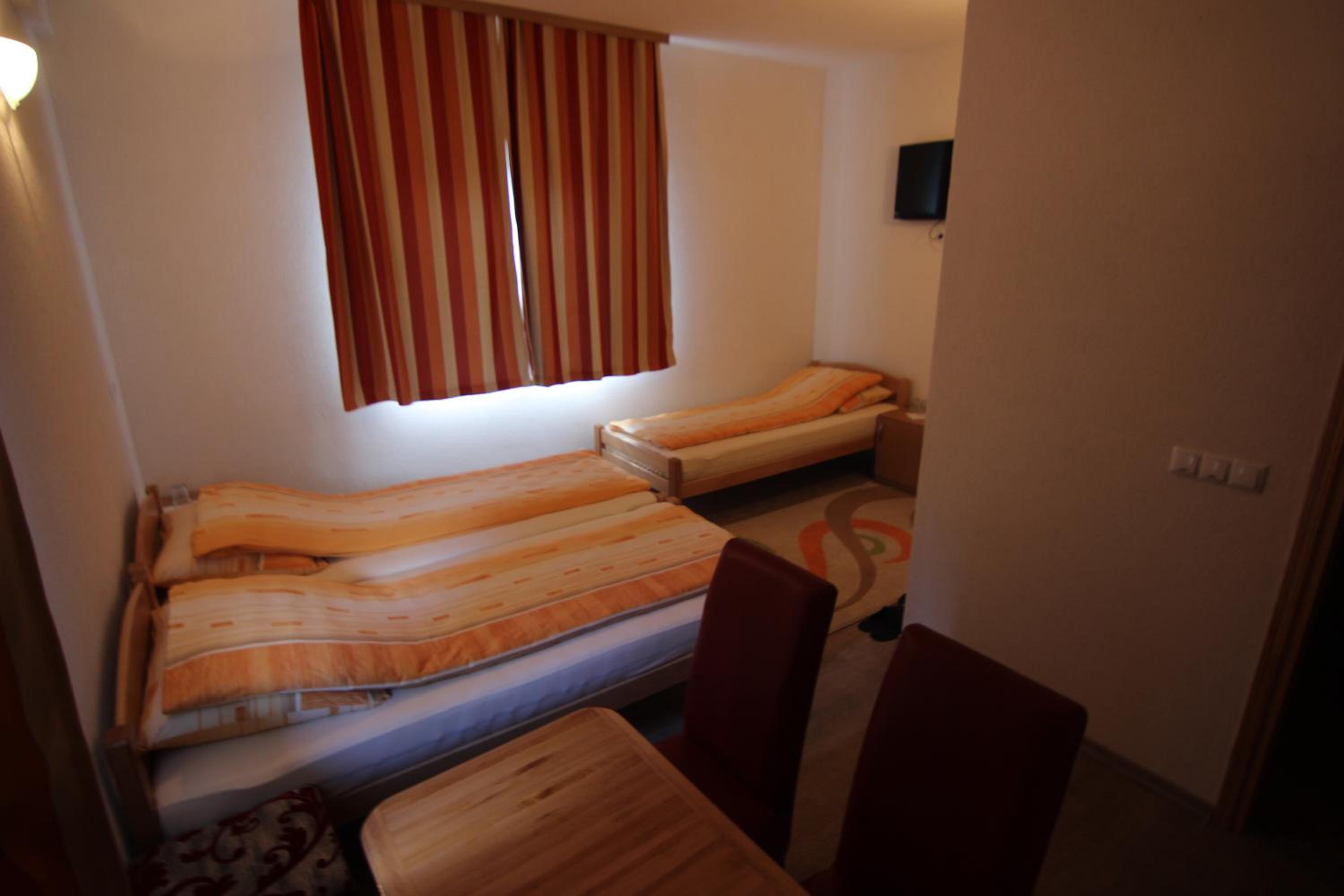 Rooms Zebax