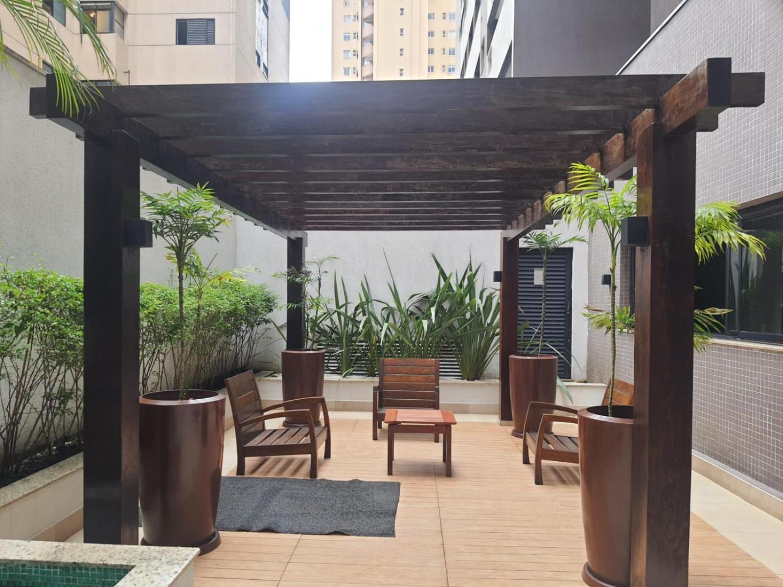 Studio bem localizado com preço justo