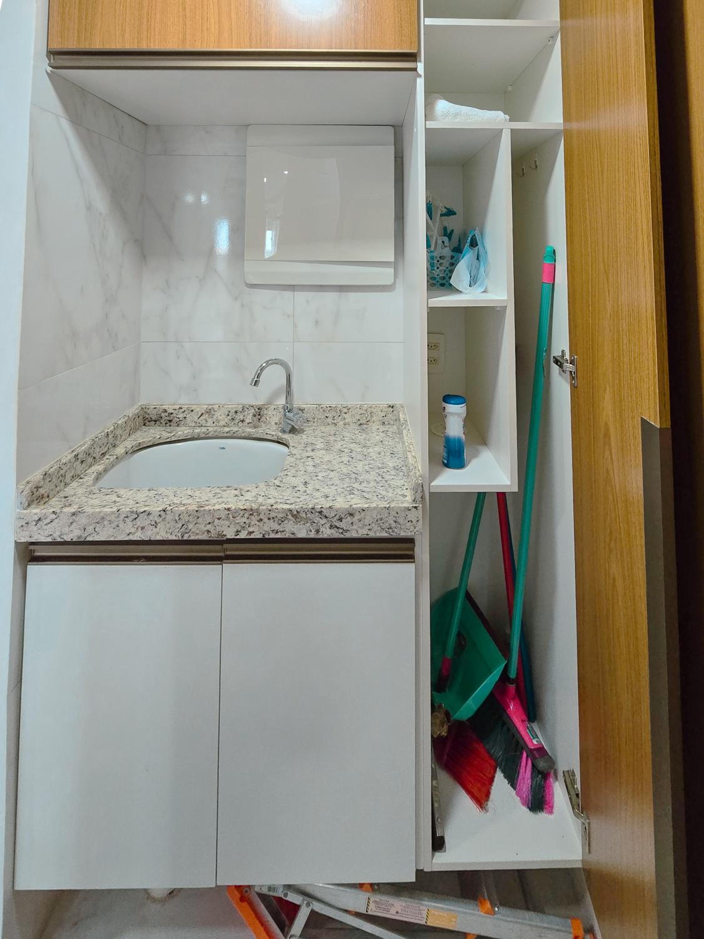 MKB405- Flat no Centro de Porto com Piscina a 150m da Praia by Oasis Ferias
