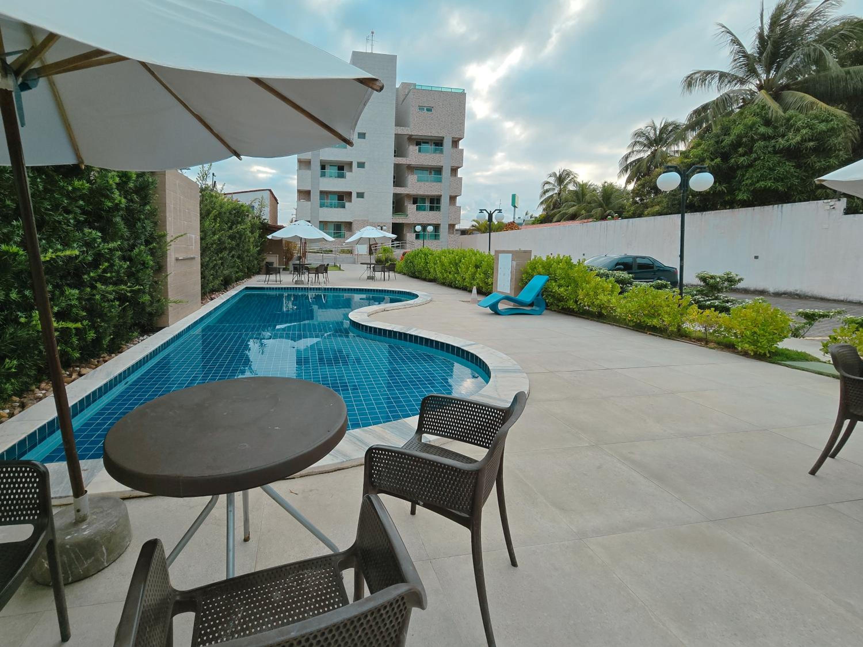 MKB405- Flat no Centro de Porto com Piscina a 150m da Praia by Oasis Ferias