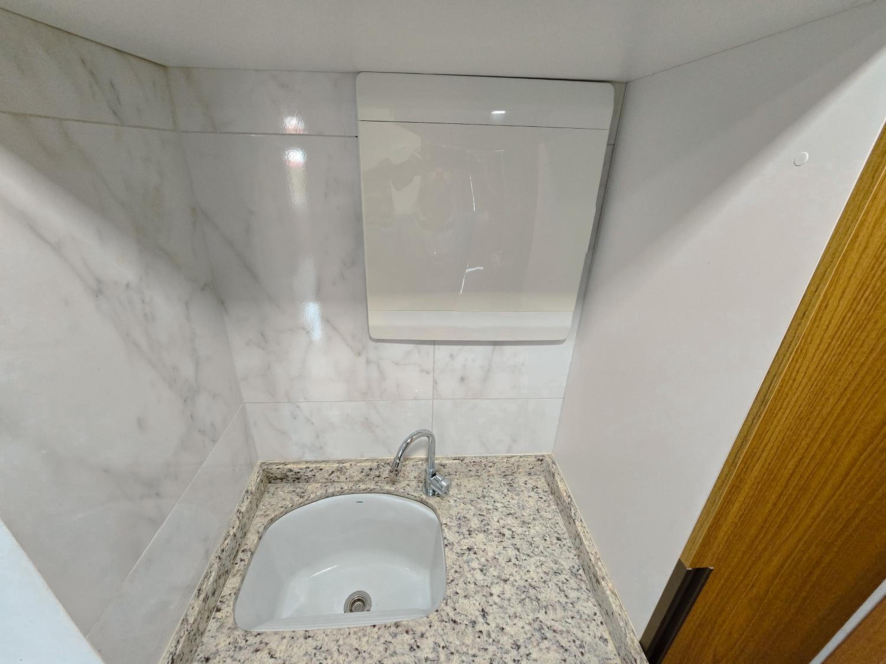 MKB405- Flat no Centro de Porto com Piscina a 150m da Praia by Oasis Ferias