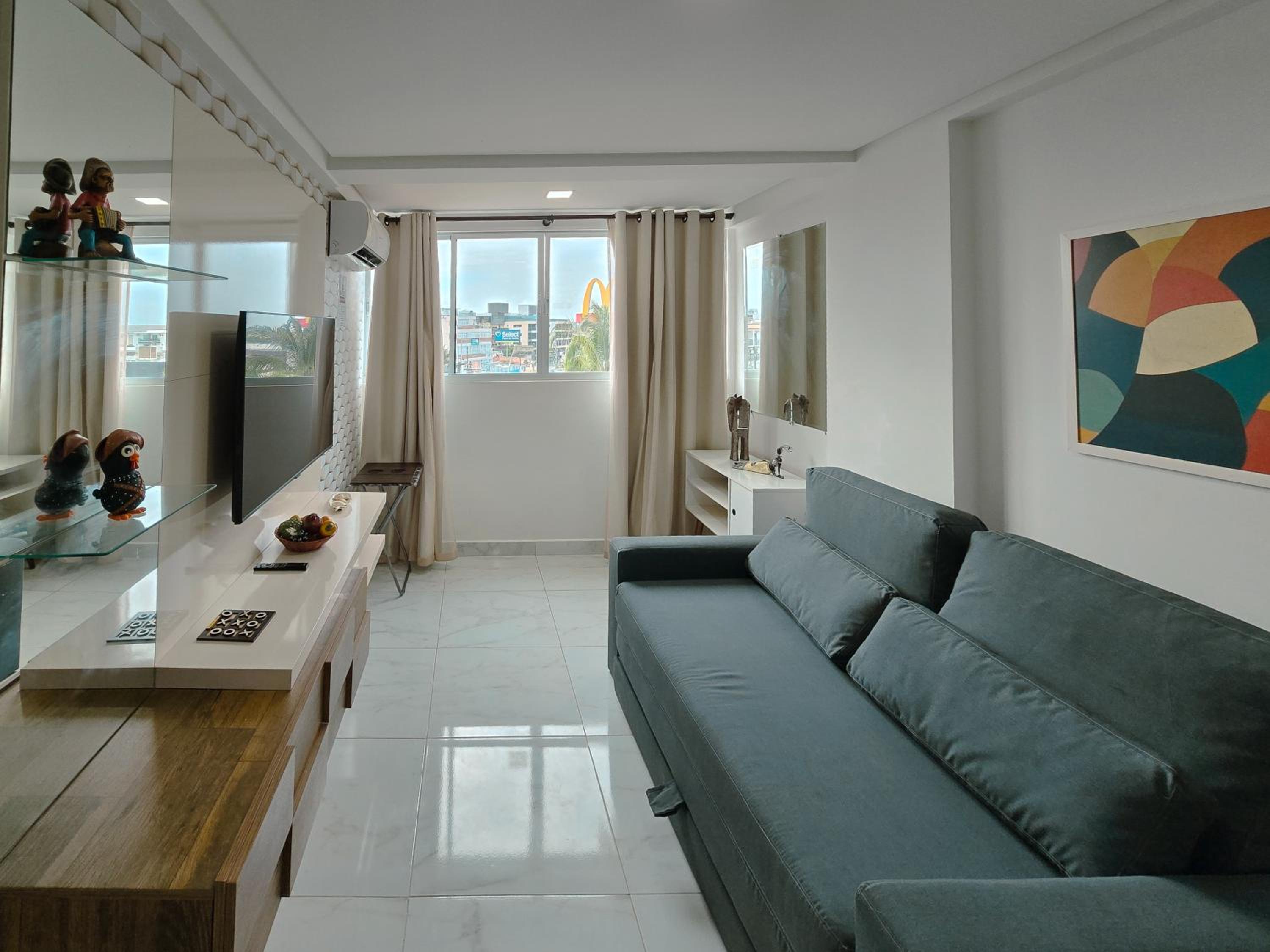 MKB405- Flat no Centro de Porto com Piscina a 150m da Praia by Oasis Ferias
