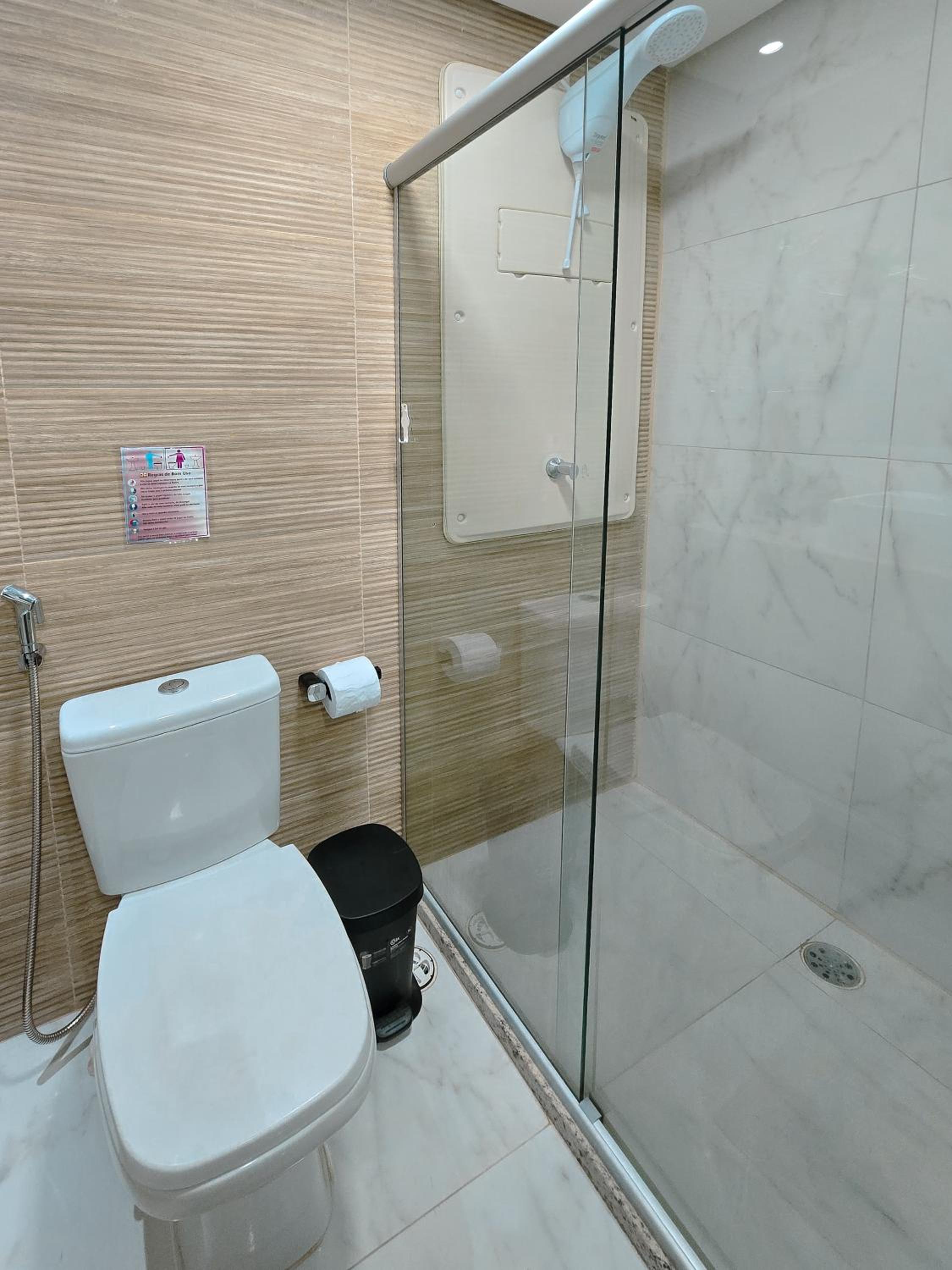 MKB405- Flat no Centro de Porto com Piscina a 150m da Praia by Oasis Ferias
