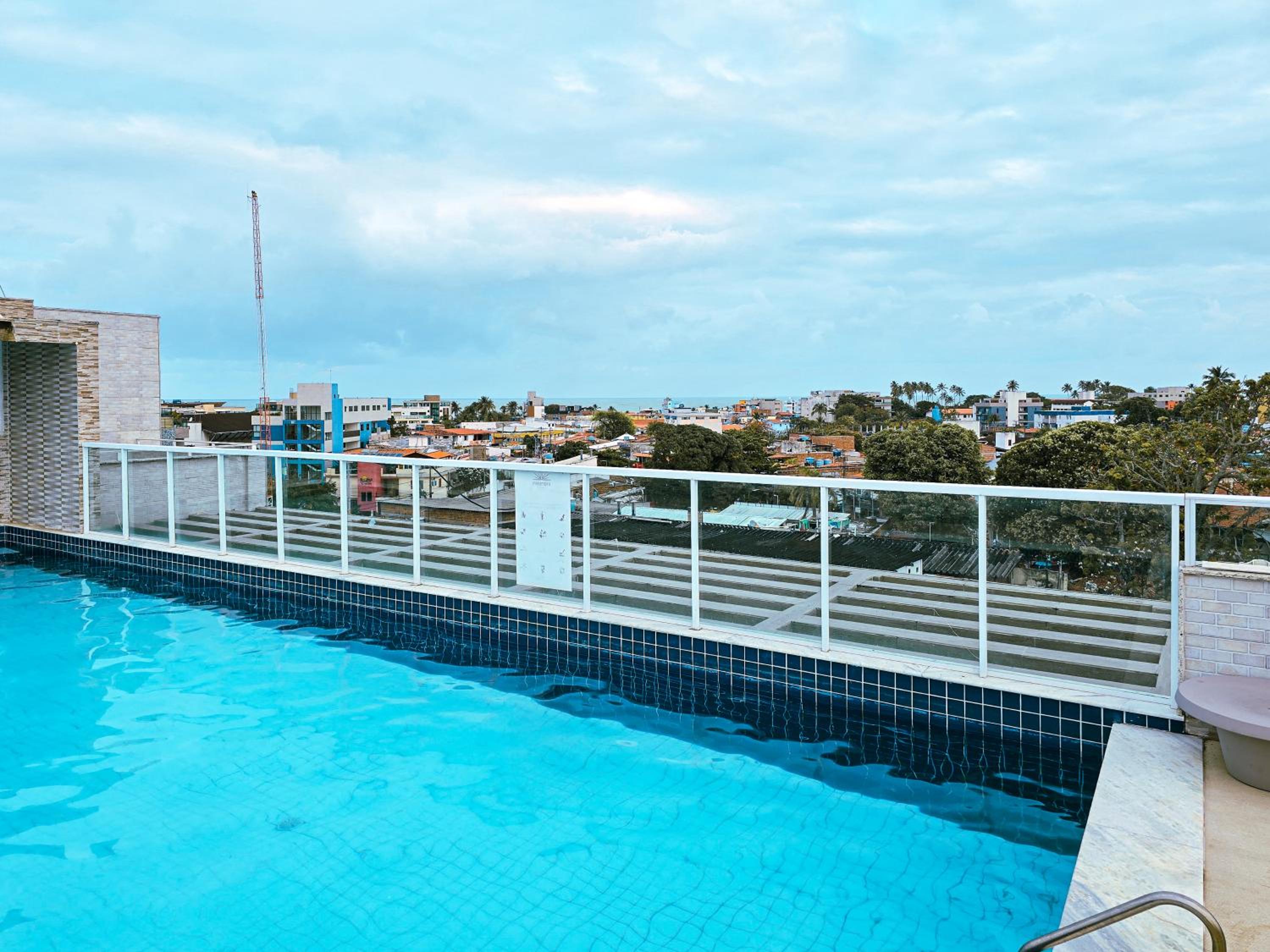 MKB405- Flat no Centro de Porto com Piscina a 150m da Praia by Oasis Ferias