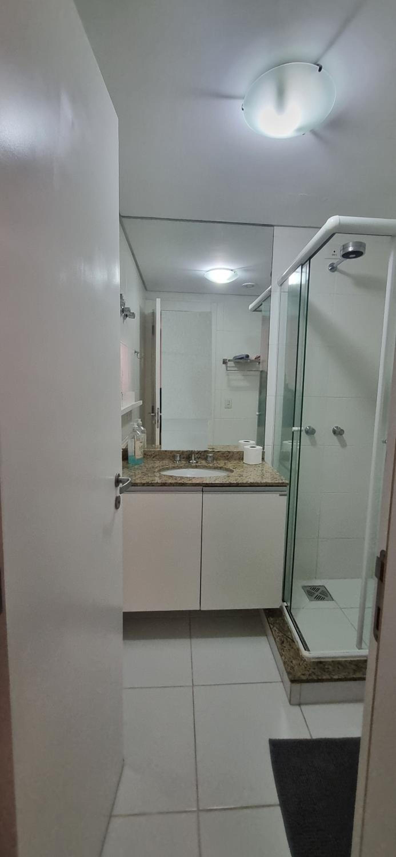 Studio bem localizado com preço justo