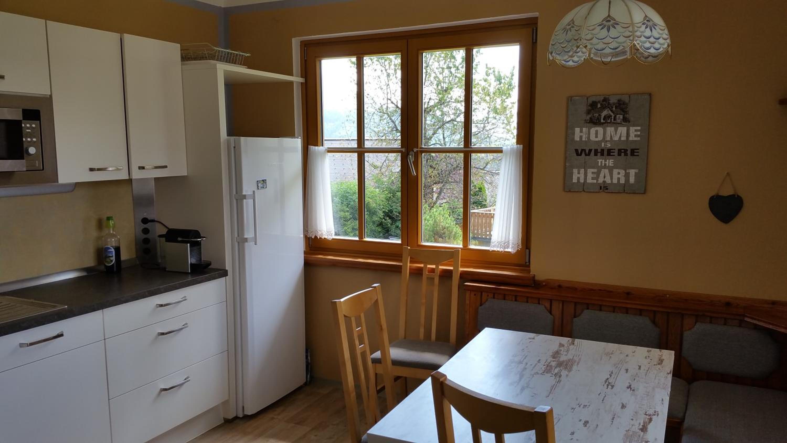 Holiday House Spanner