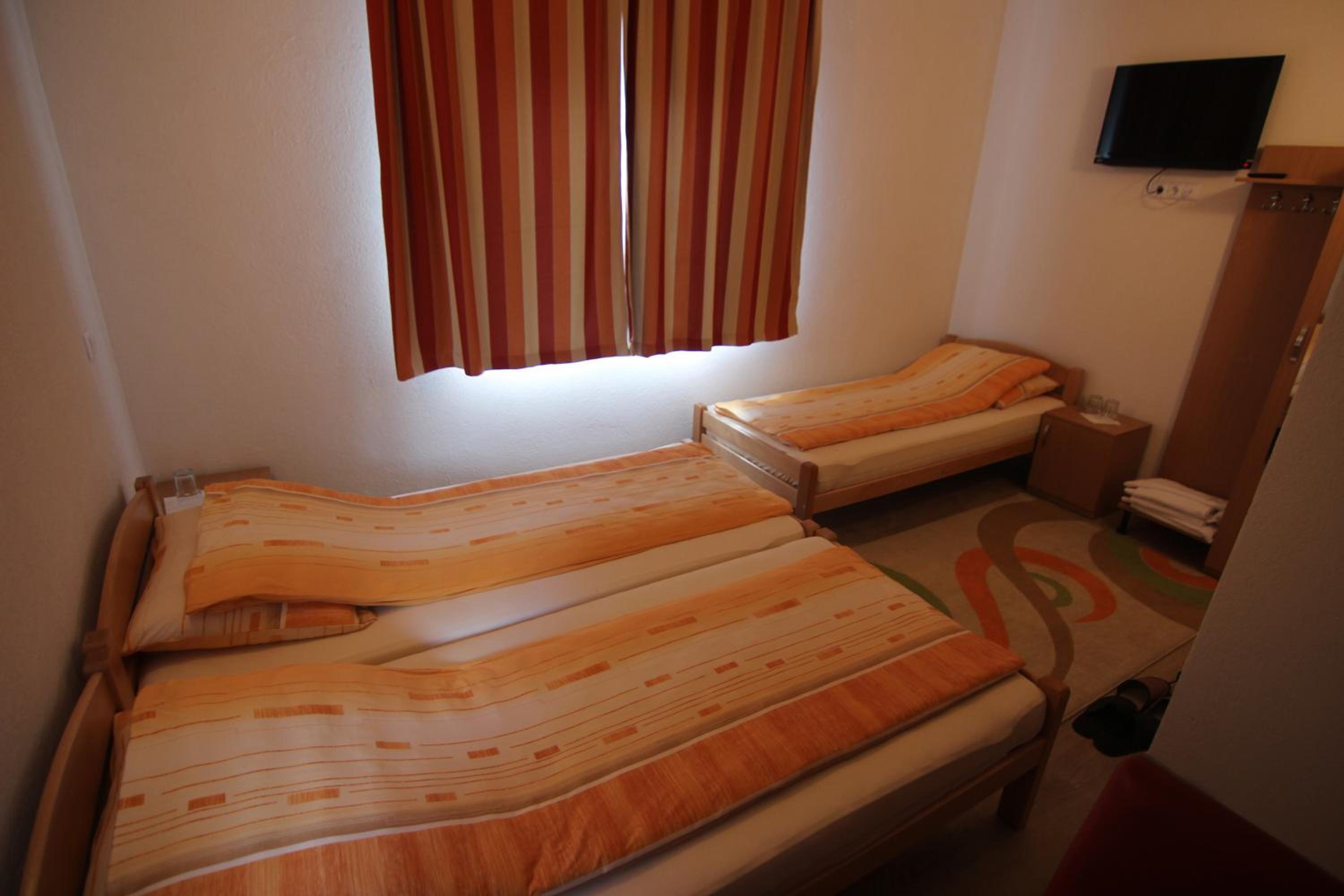 Rooms Zebax