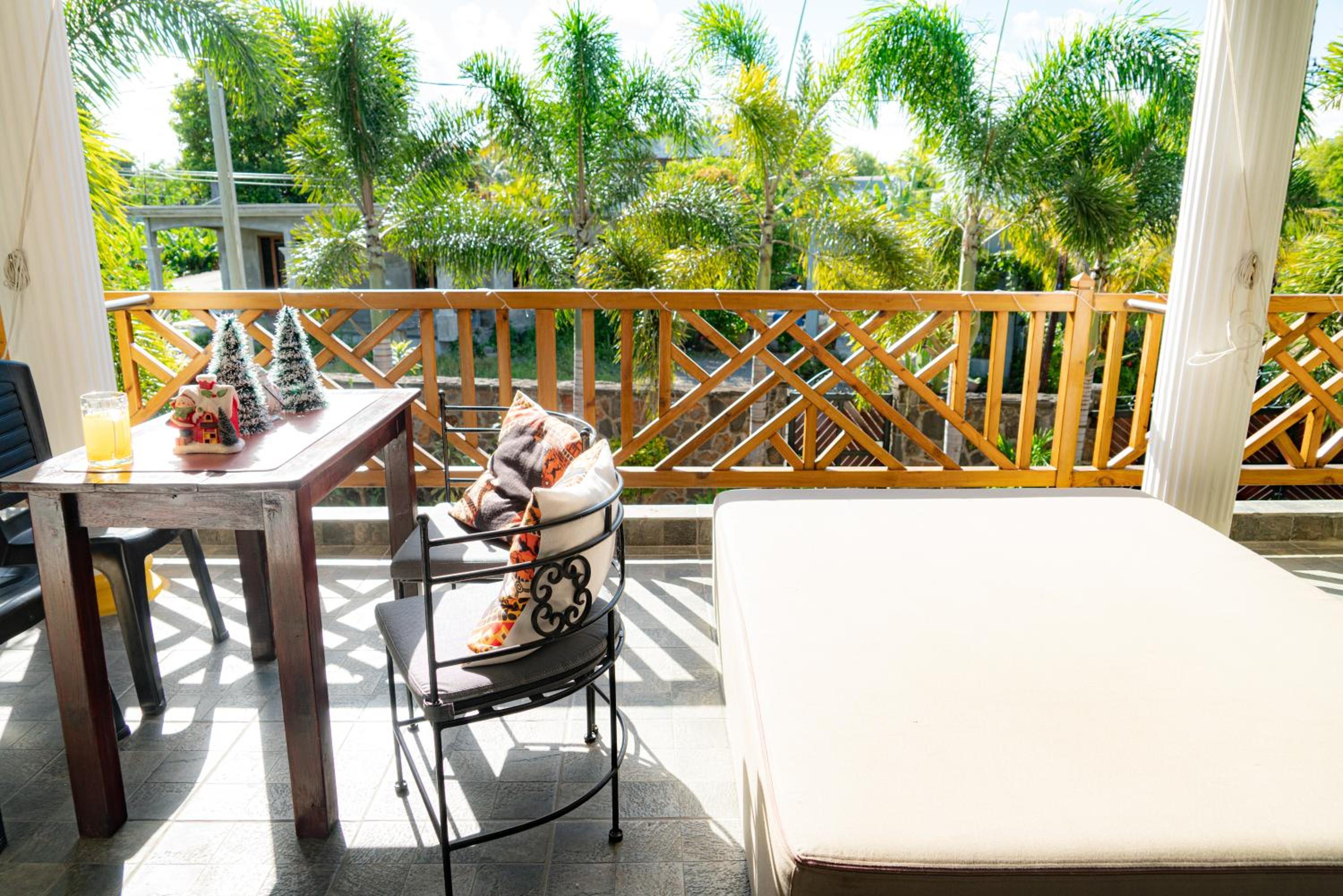 Ahavah Guesthouse