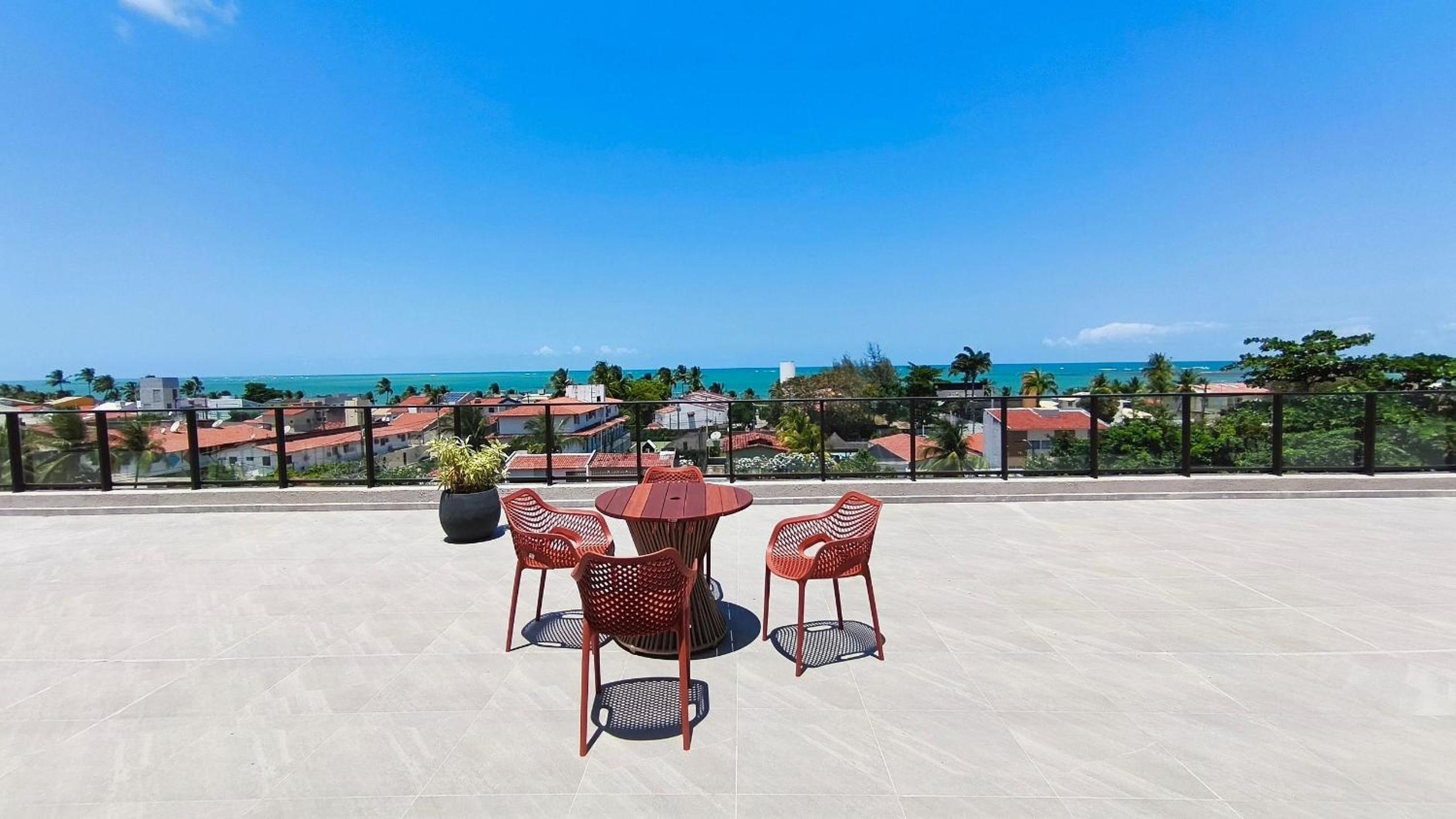 Acqua Beach Residence by CTA