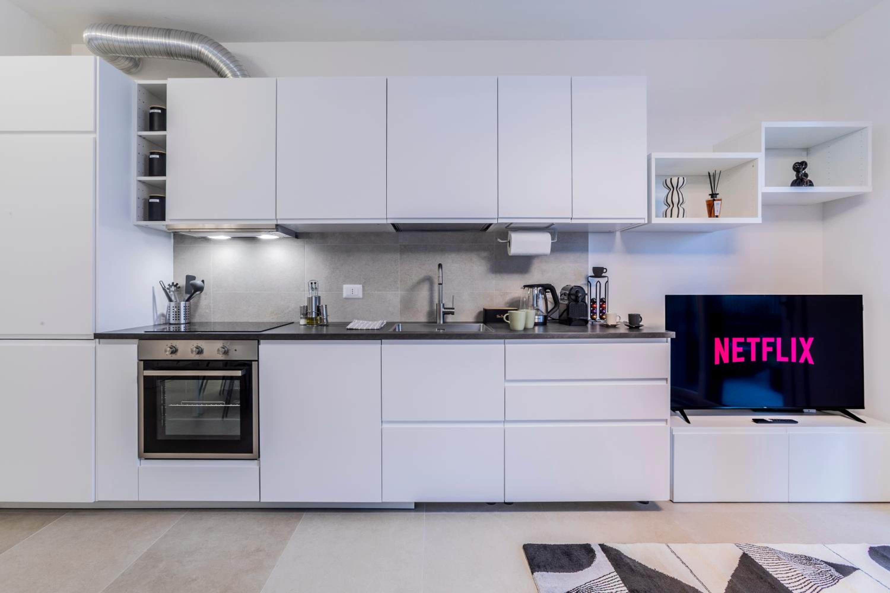 Prime Living Milano Merlata - Cozy Garden Apartment
