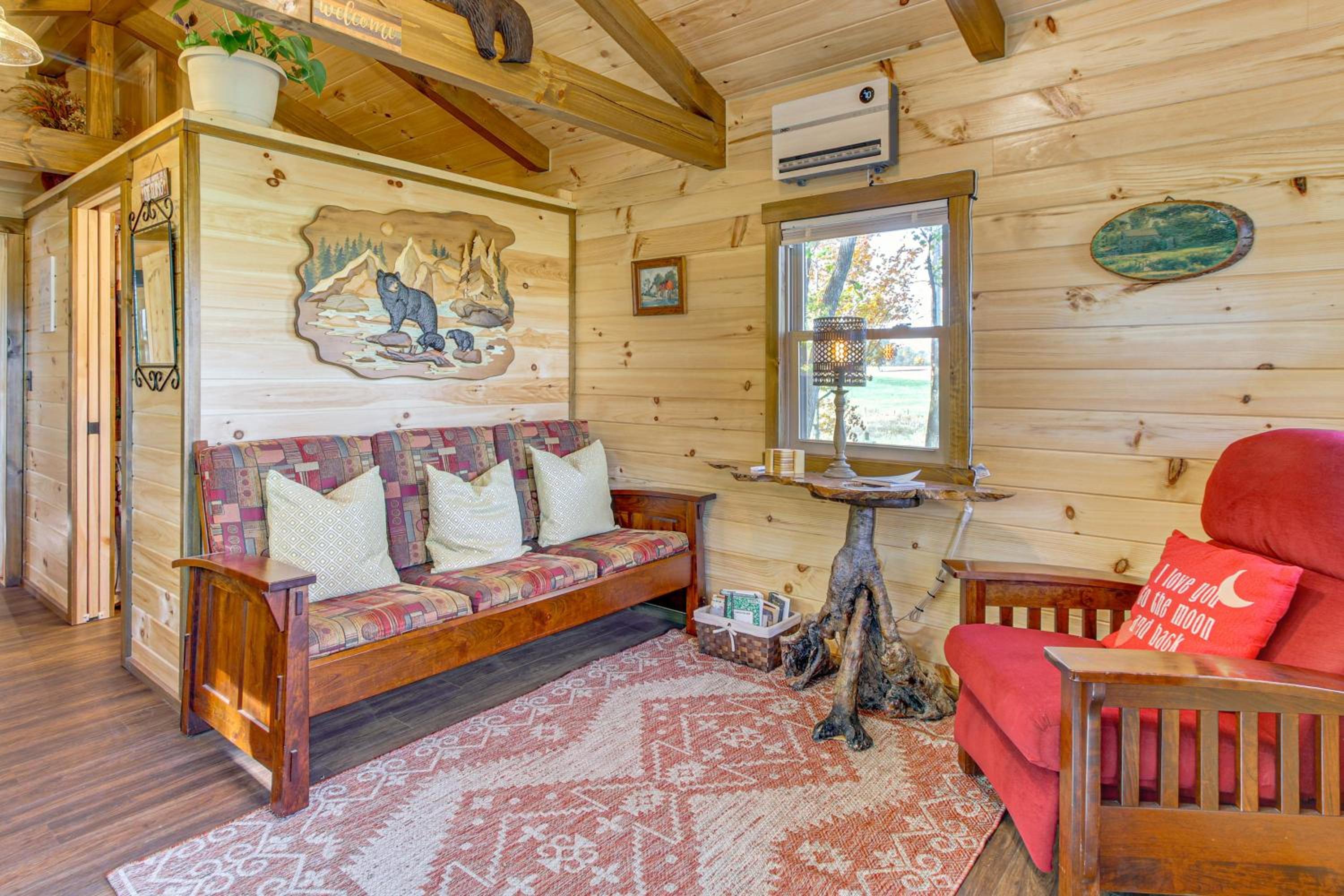 Outdoor Oasis with Fire Pit and Dock Galion Log Cabin