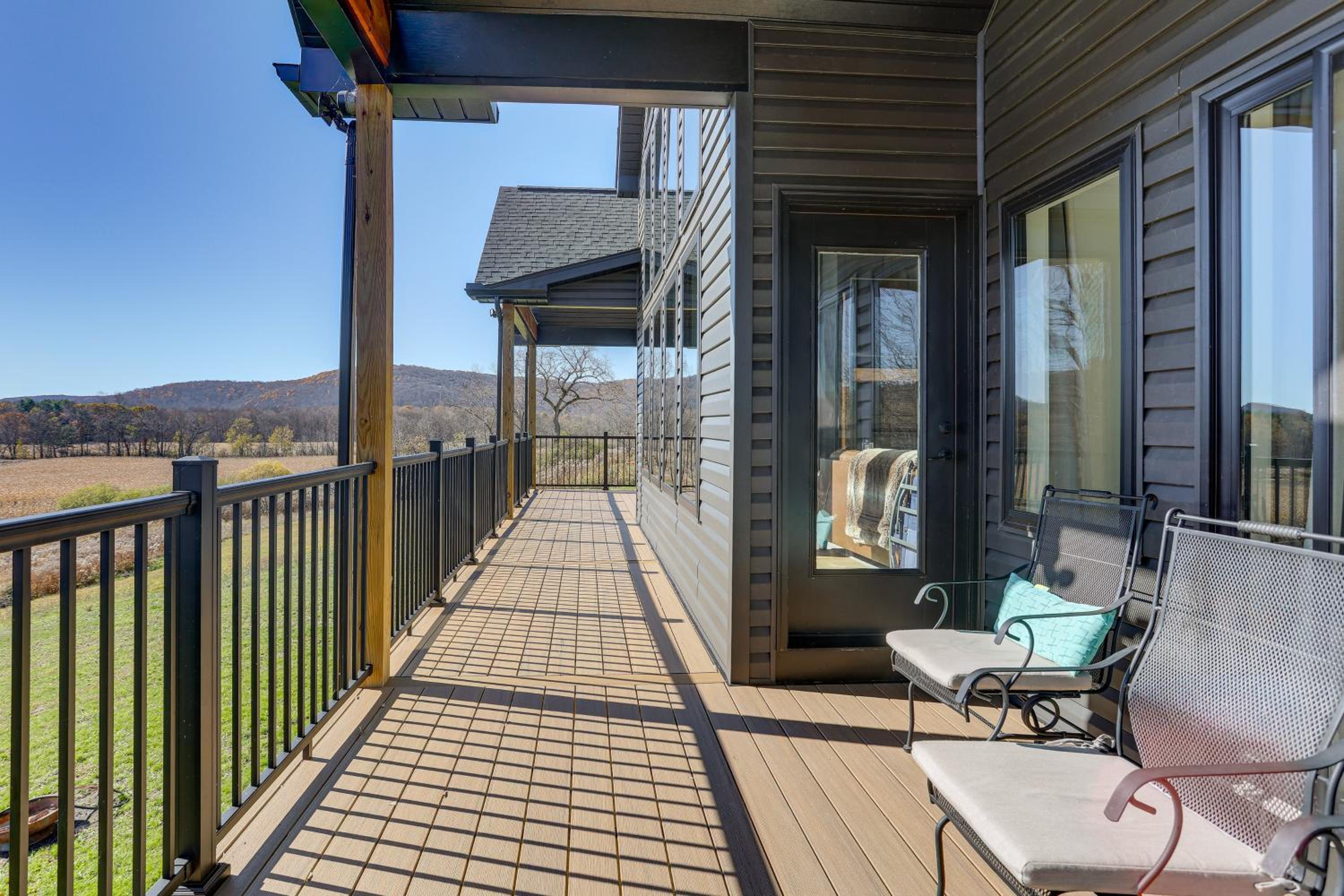 3 Mi to Holiday Valley Mtn-View Home with Hot Tub