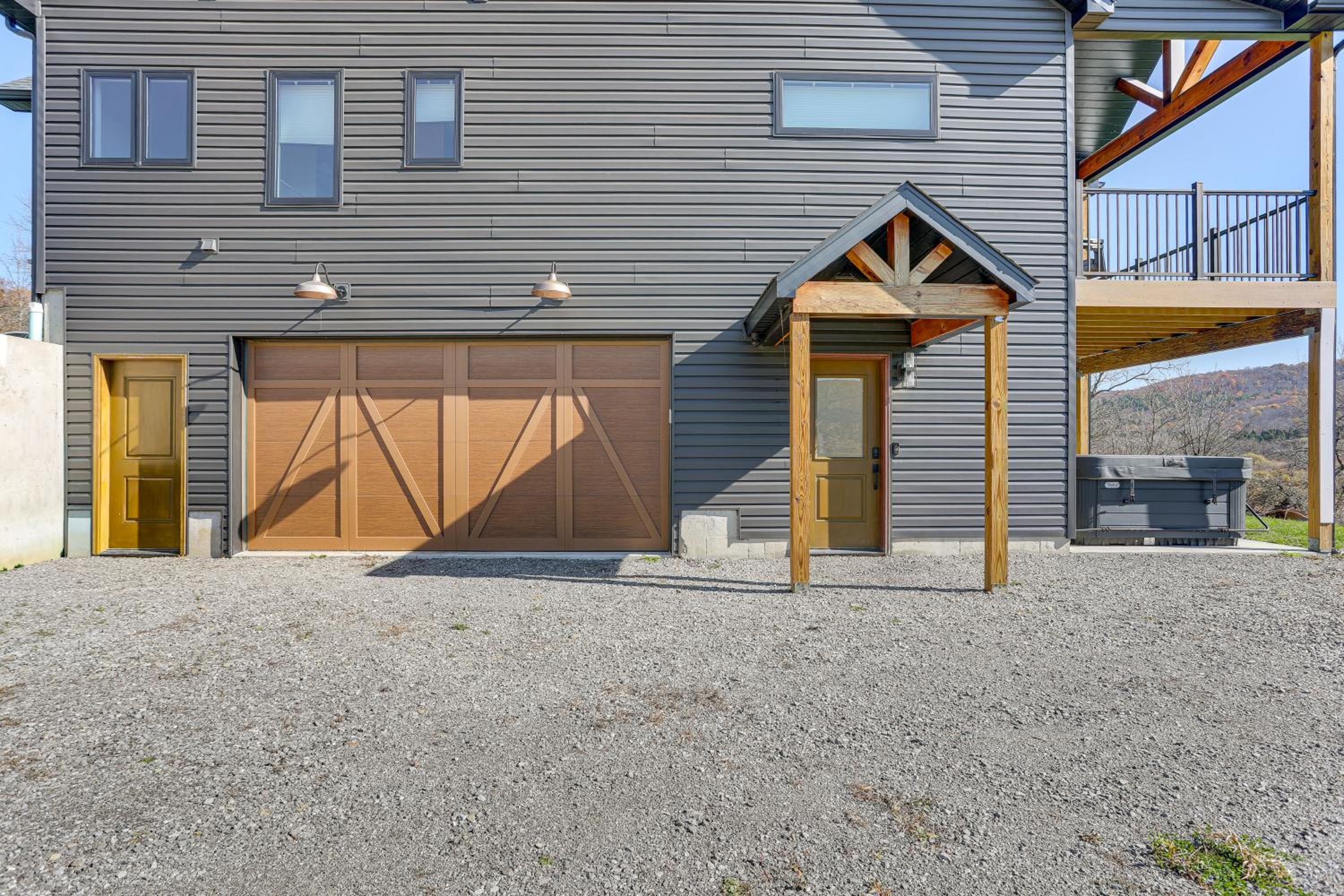 3 Mi to Holiday Valley Mtn-View Home with Hot Tub