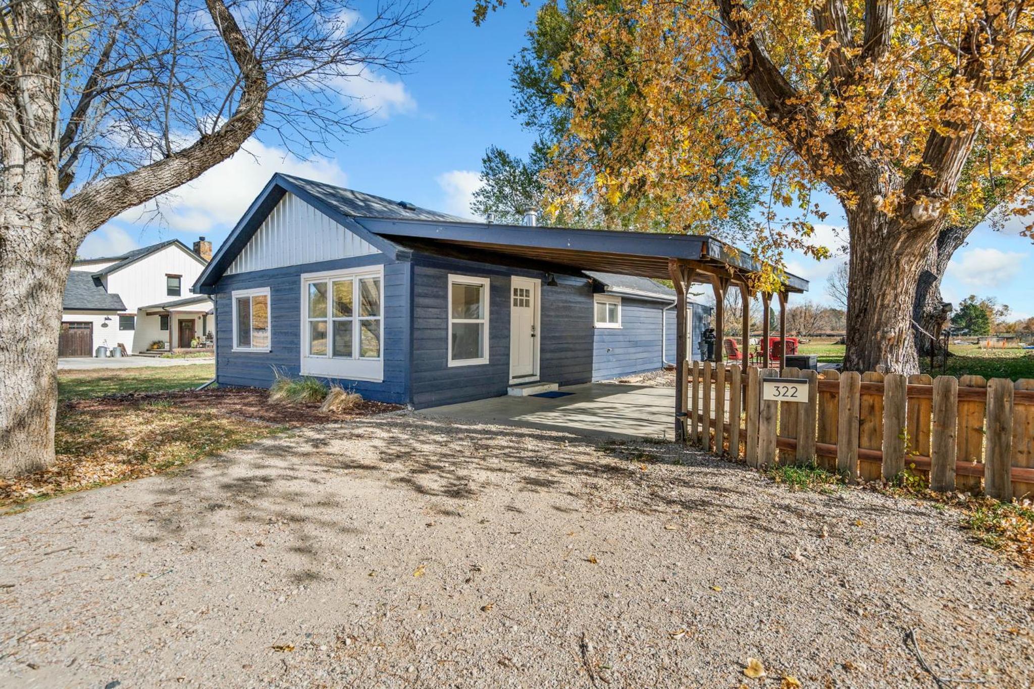 Sunset Haven Dog-friendly Home Near Trails and Lake