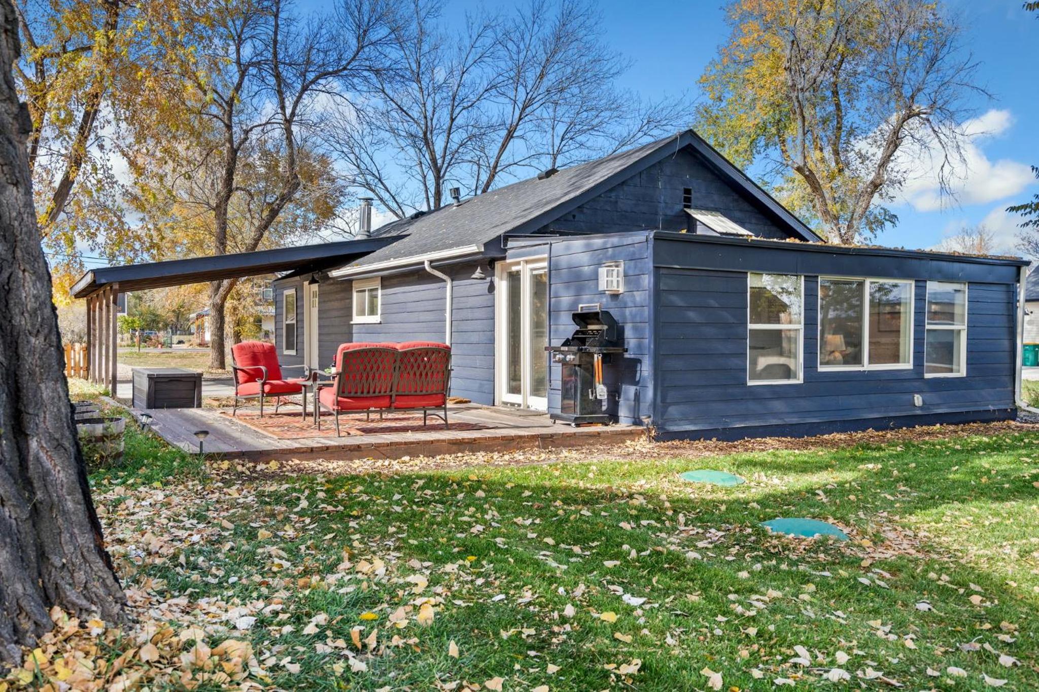 Sunset Haven Dog-friendly Home Near Trails and Lake