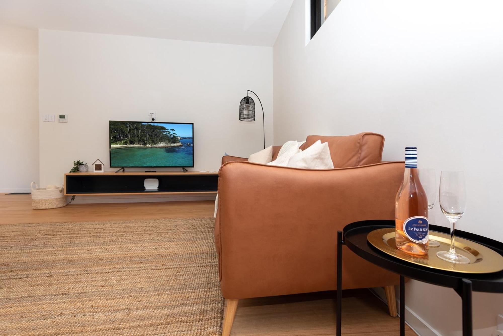 Daydream Cottage Beachside Luxury in Lilli Pilli