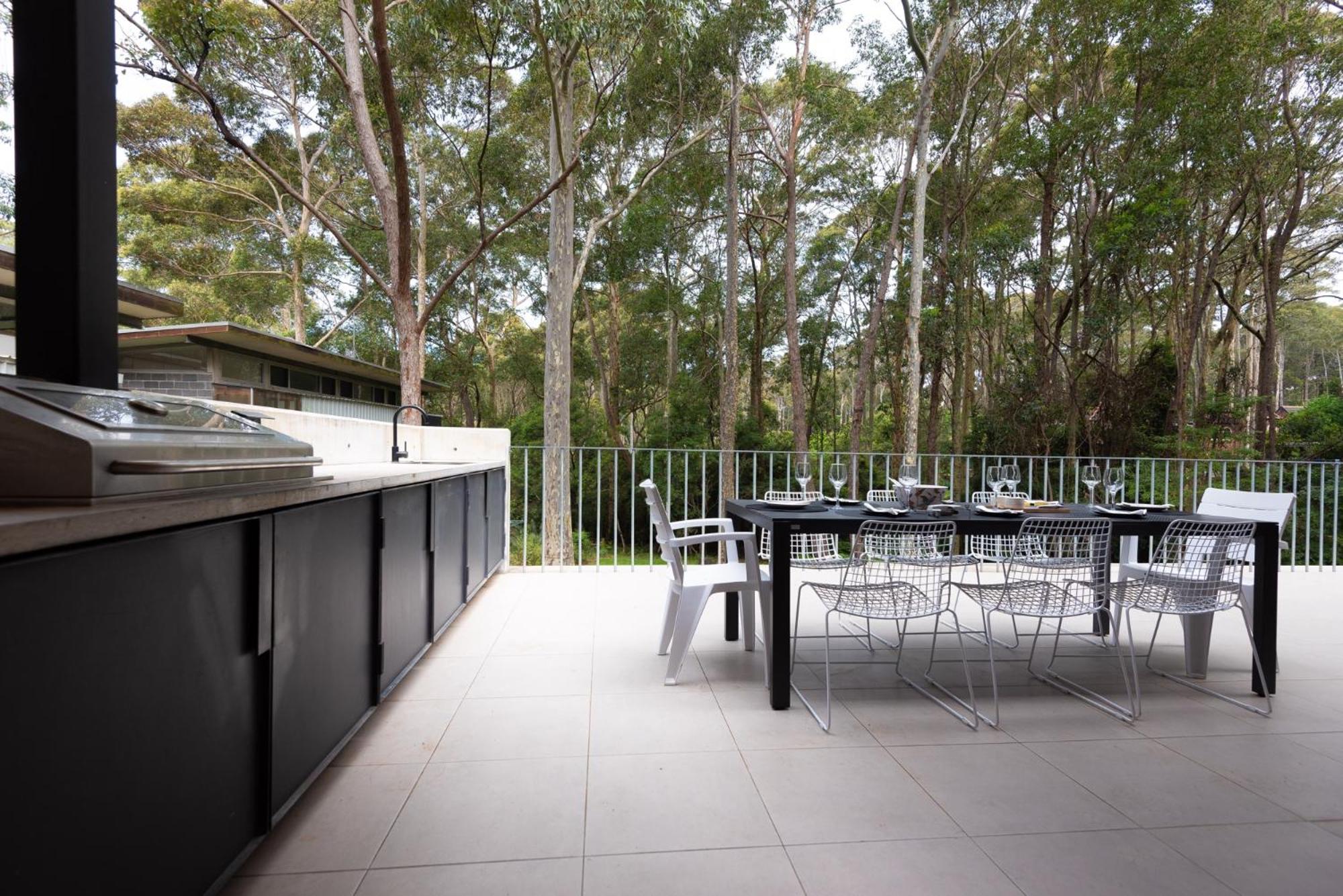 Daydream Cottage Beachside Luxury in Lilli Pilli
