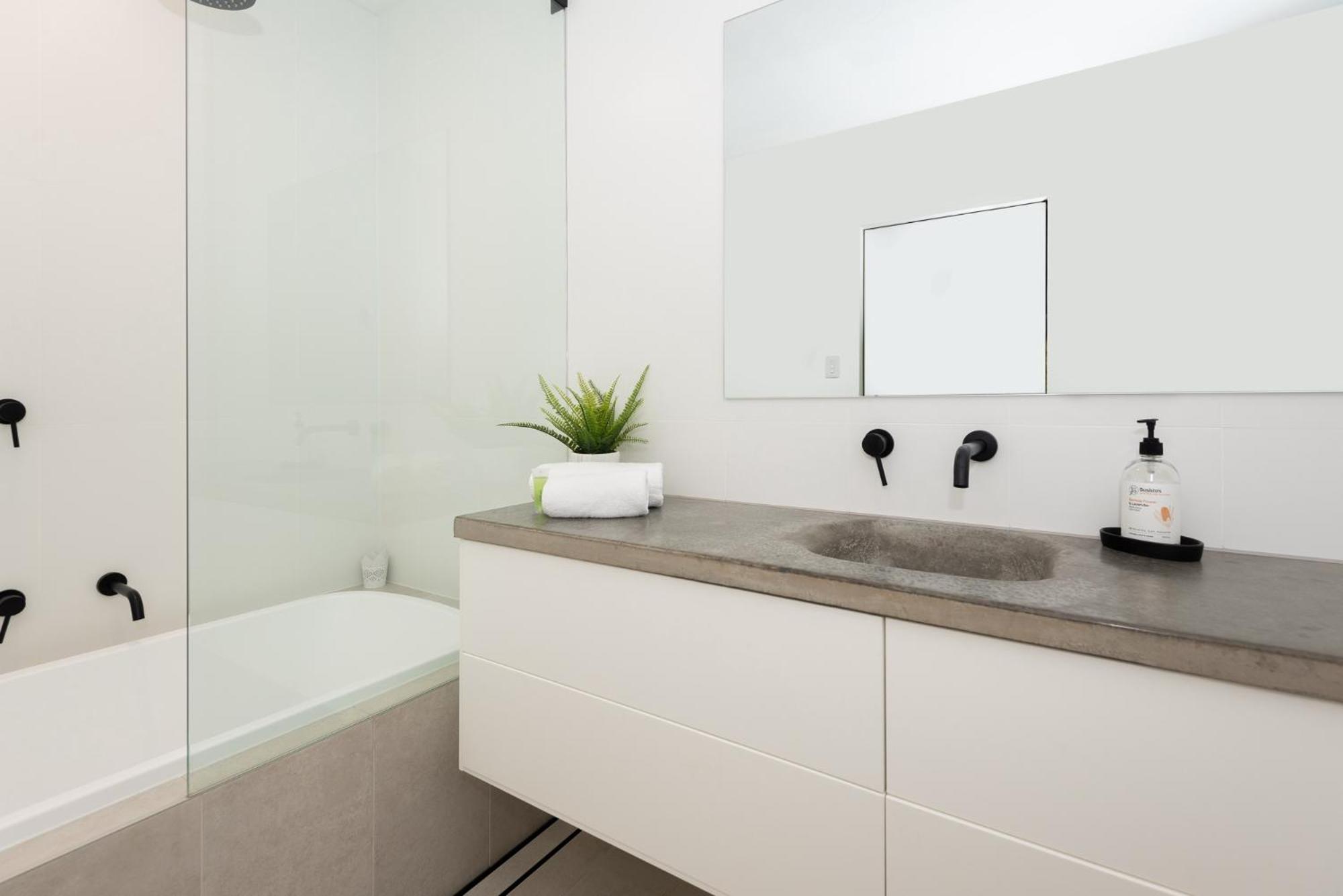 Daydream Cottage Beachside Luxury in Lilli Pilli