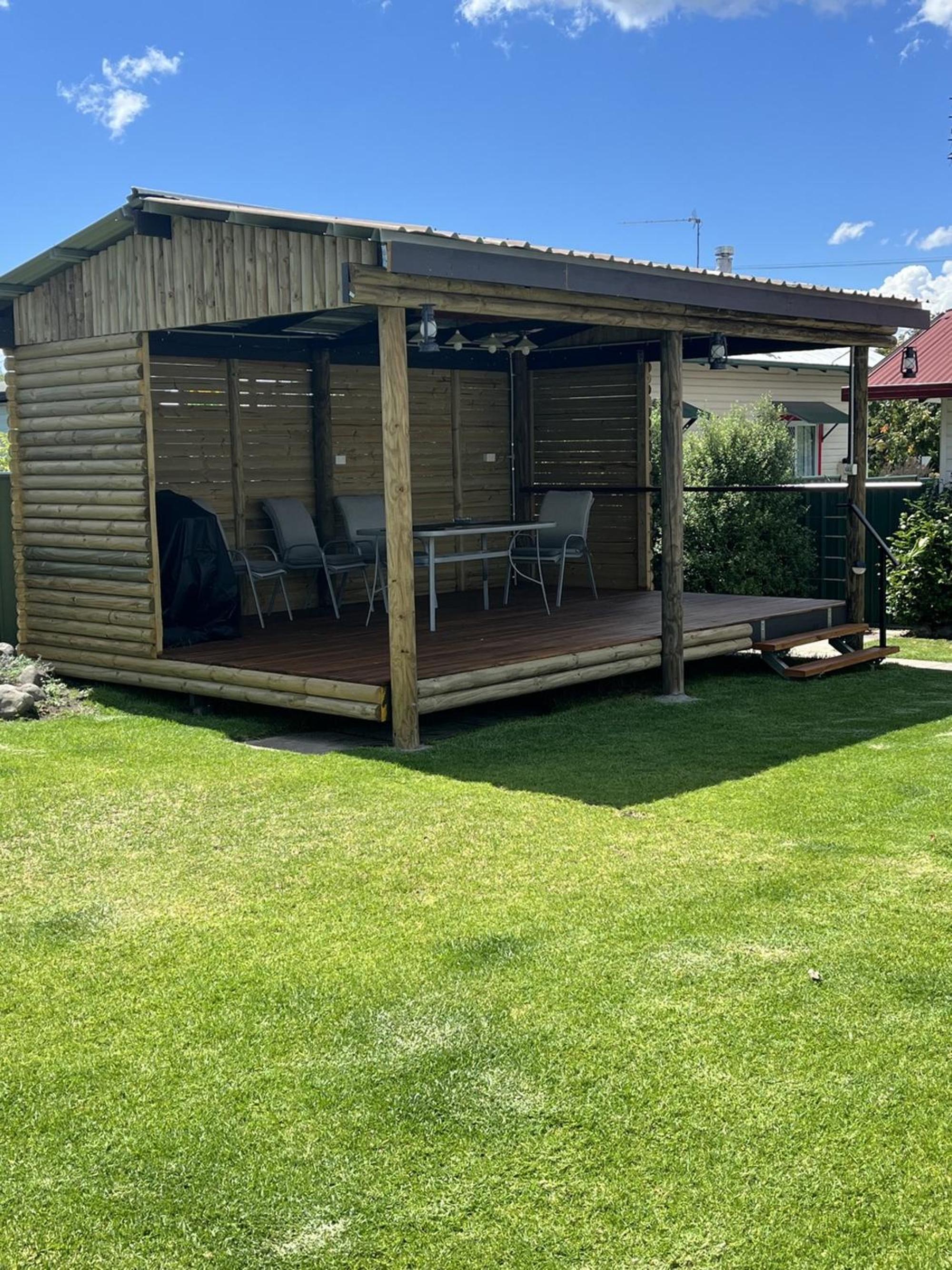 Homely 2-Bed Cottage Near Tenterfield Centre