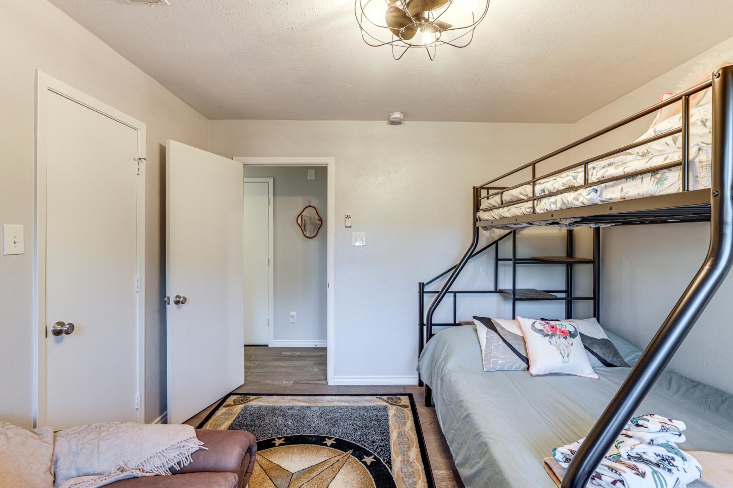 Dog-Friendly Dallas Home with Fenced Yard!
