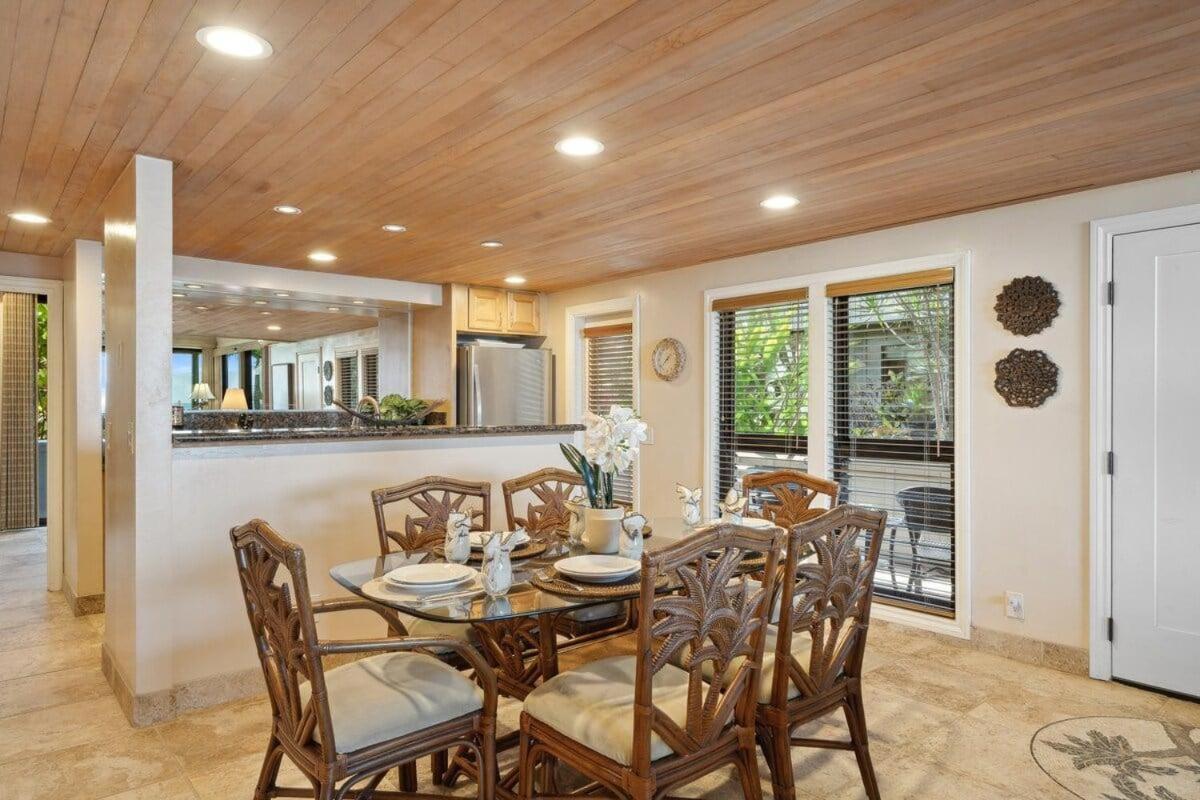 Kahana Village 31 · KHV 31 Spacious Direct Oceanfront 3BD Condo