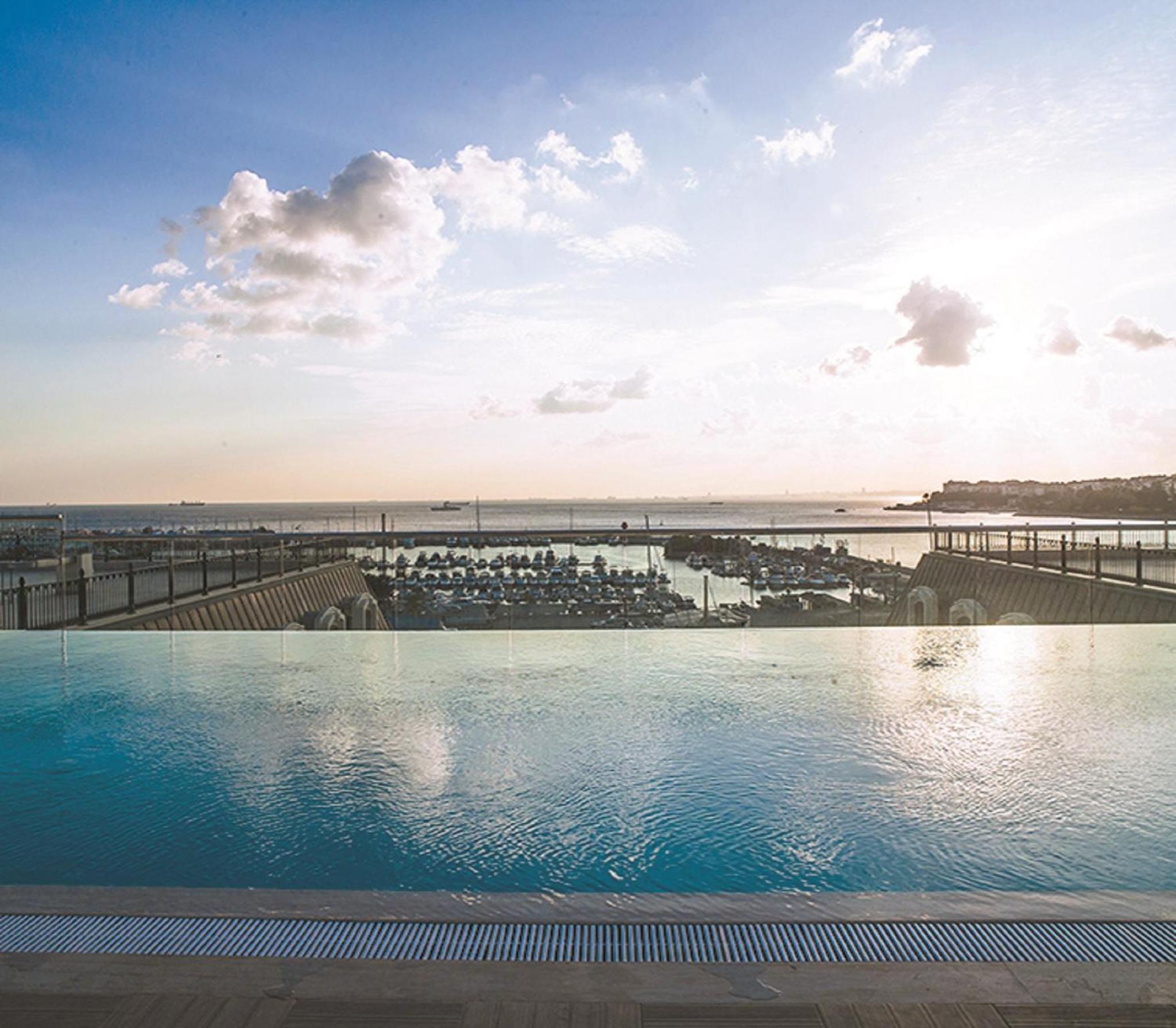 Wyndham Grand Istanbul Kalamış Marina Hotel - Image 219