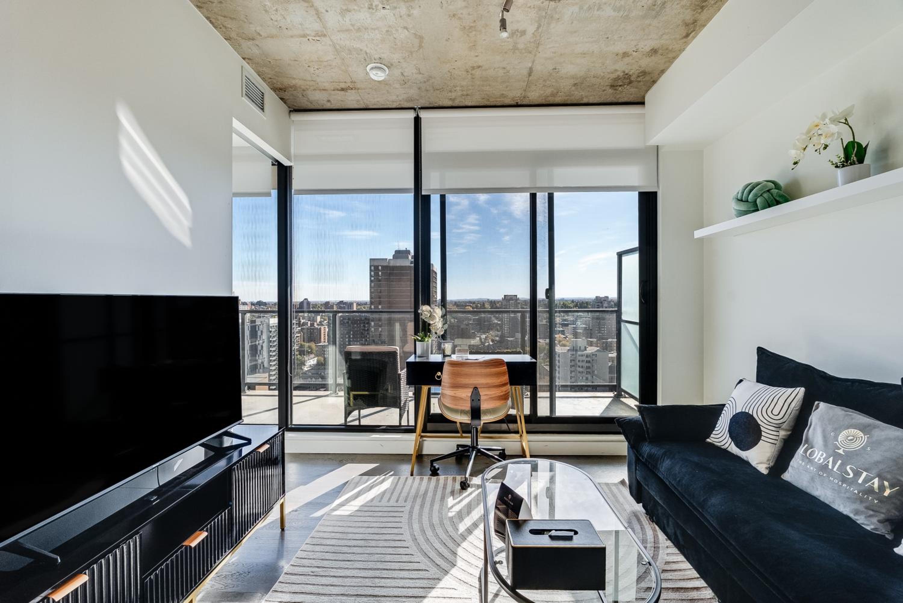 GlobalStay Modern Condos Downtown Calgary