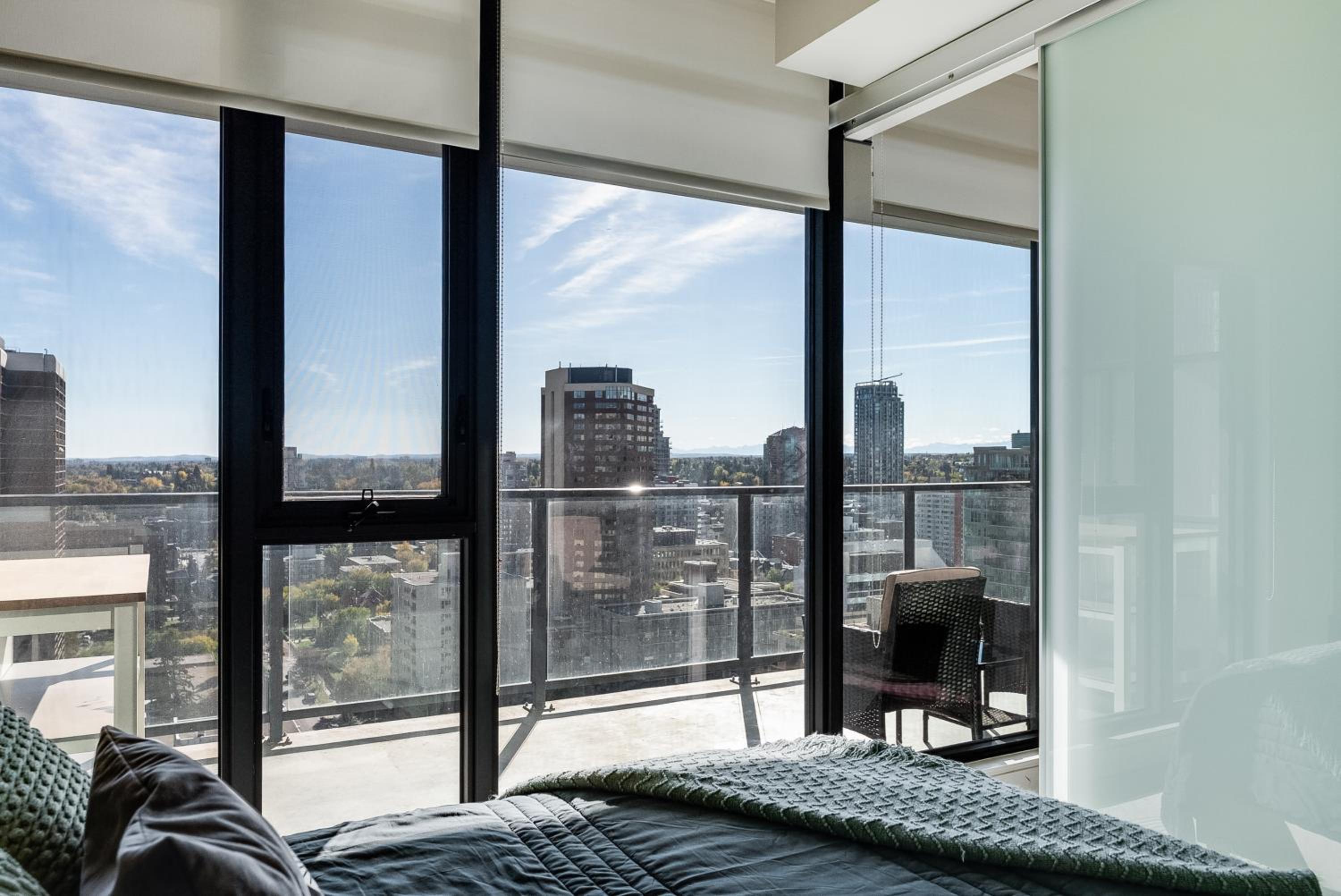 GlobalStay Modern Condos Downtown Calgary