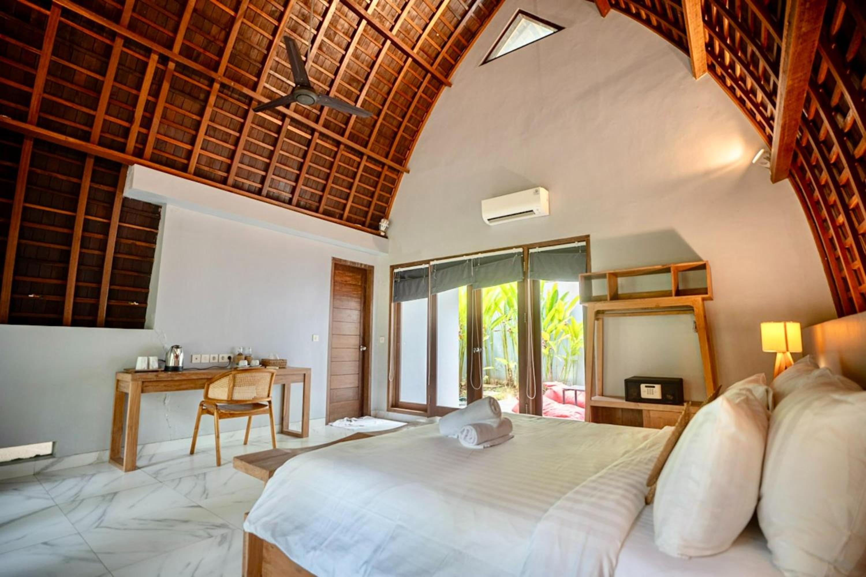 Kayu Jati Cottages