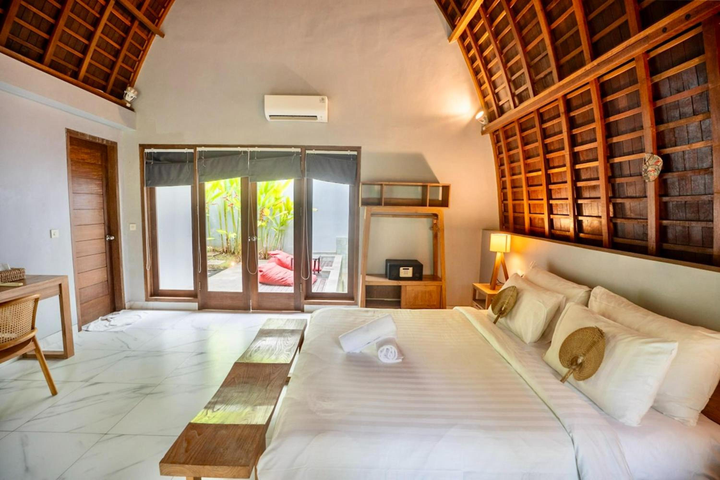 Kayu Jati Cottages