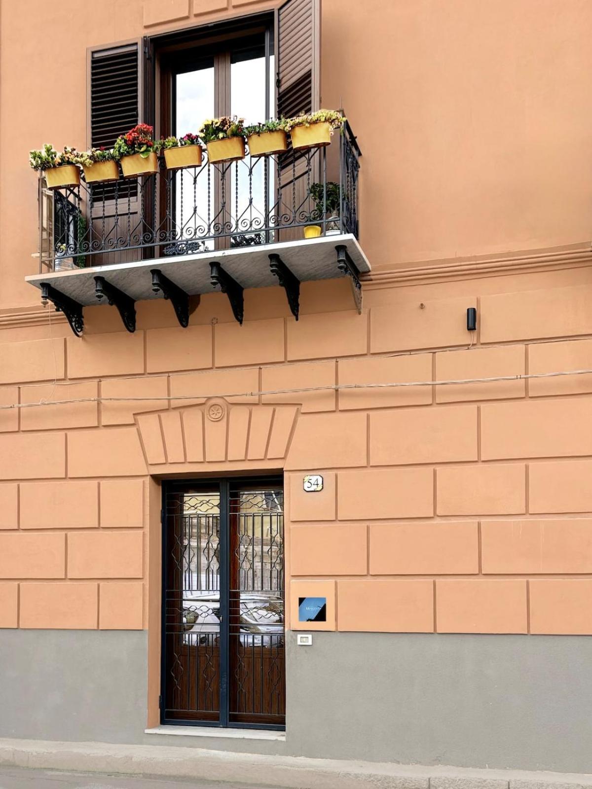 La Majolica Appartamento di design con terrazzino privato in centro