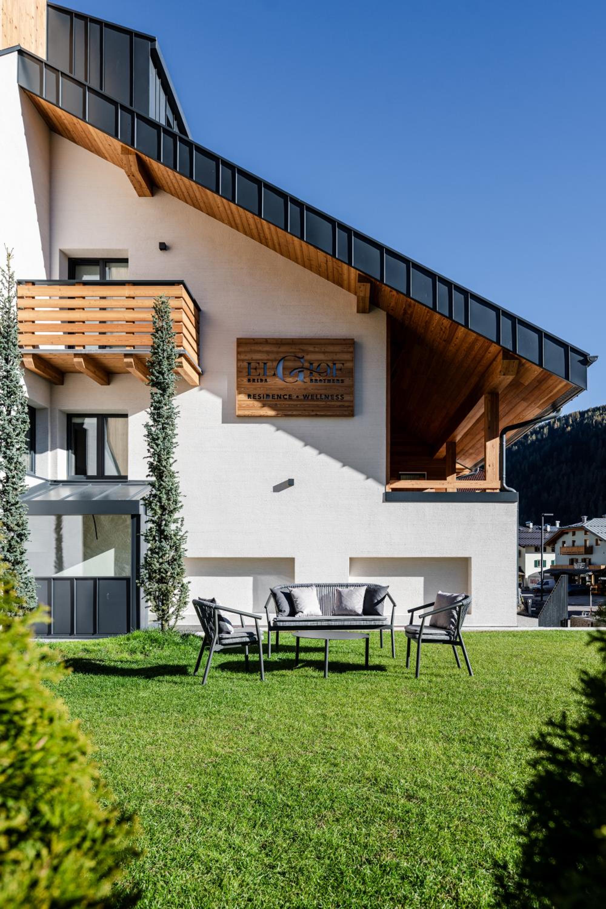 El Giof Alpine Home