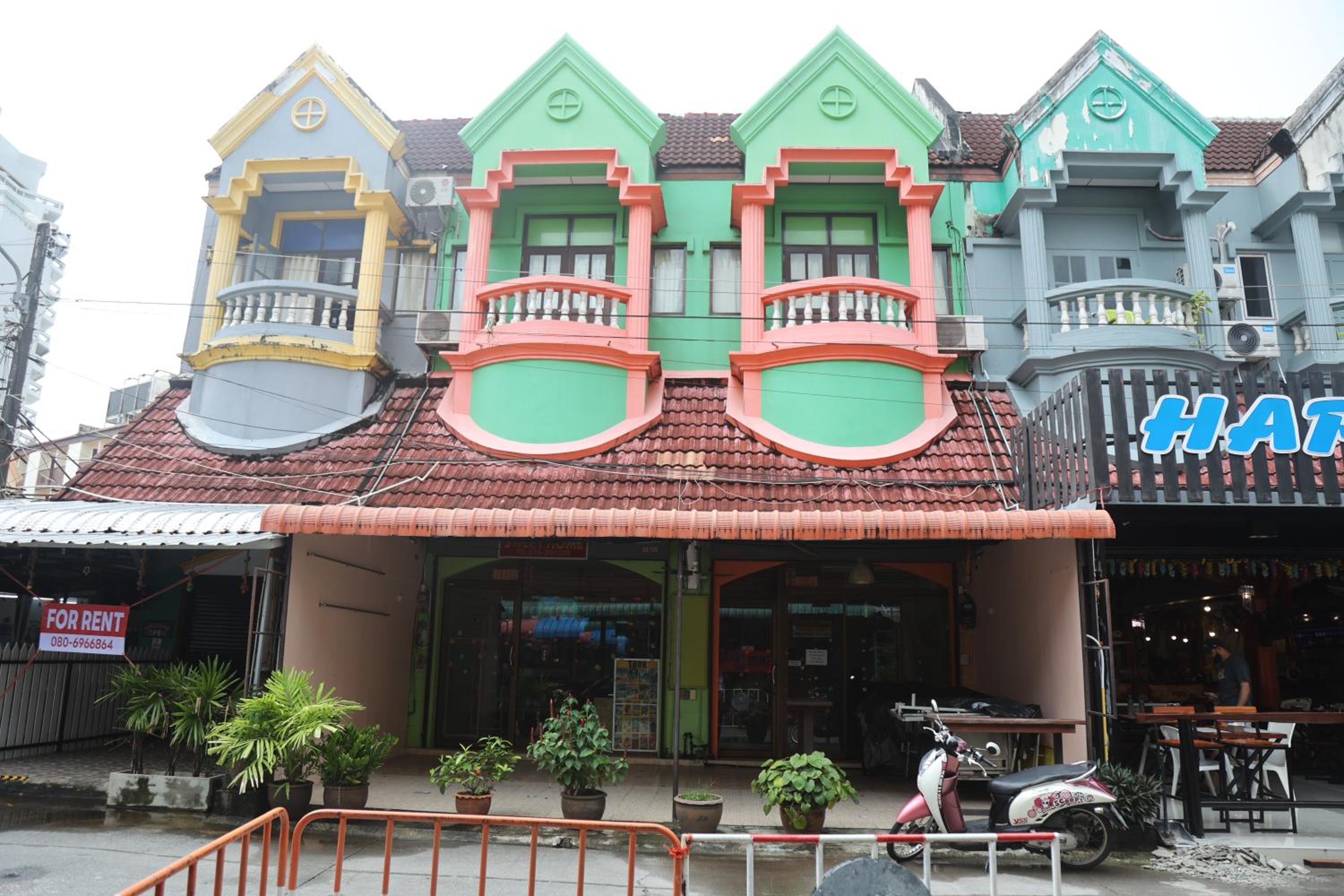 Happy Inn Patong