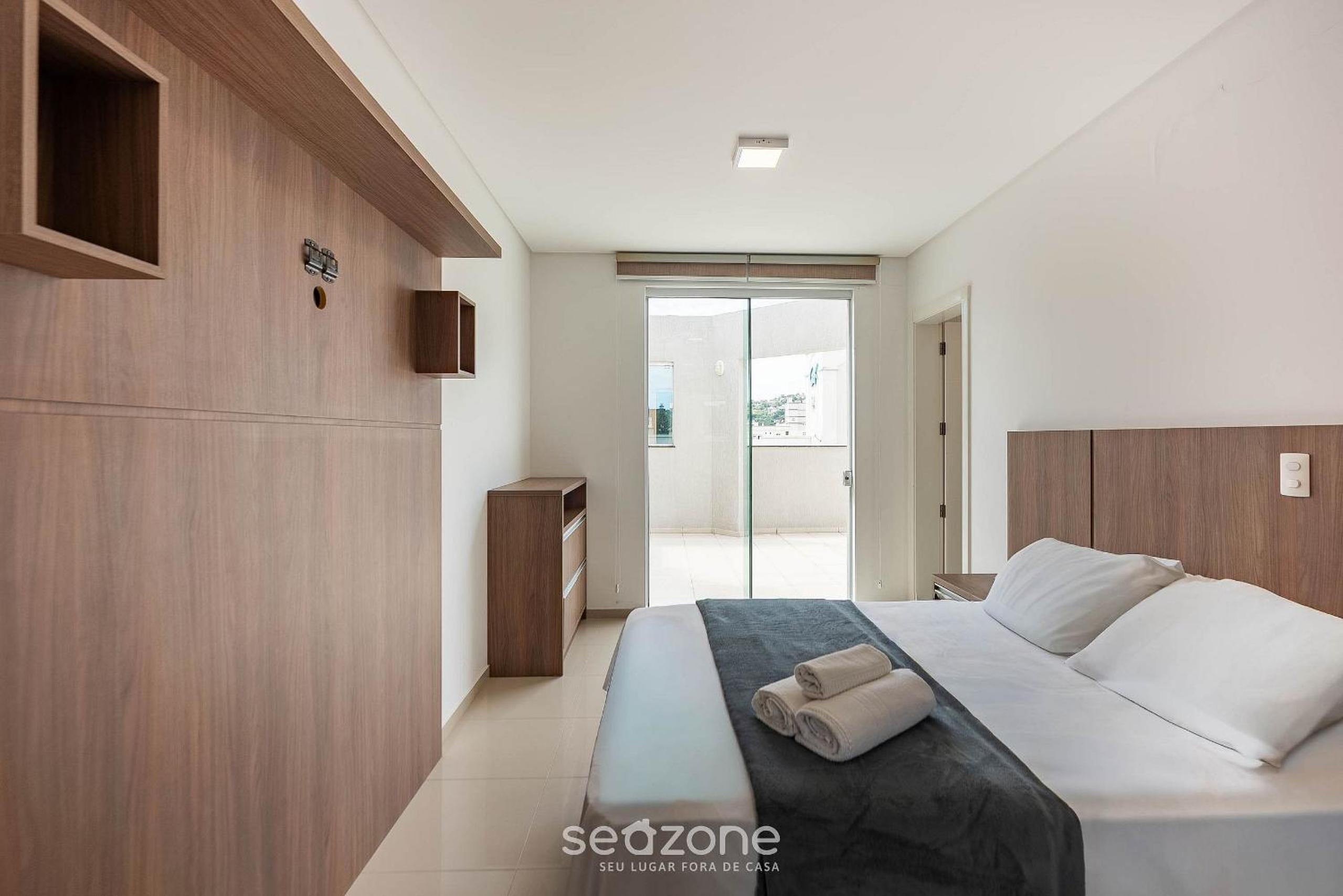 Apt. w/ balcony and BBQ 250m from the sea MRS0402