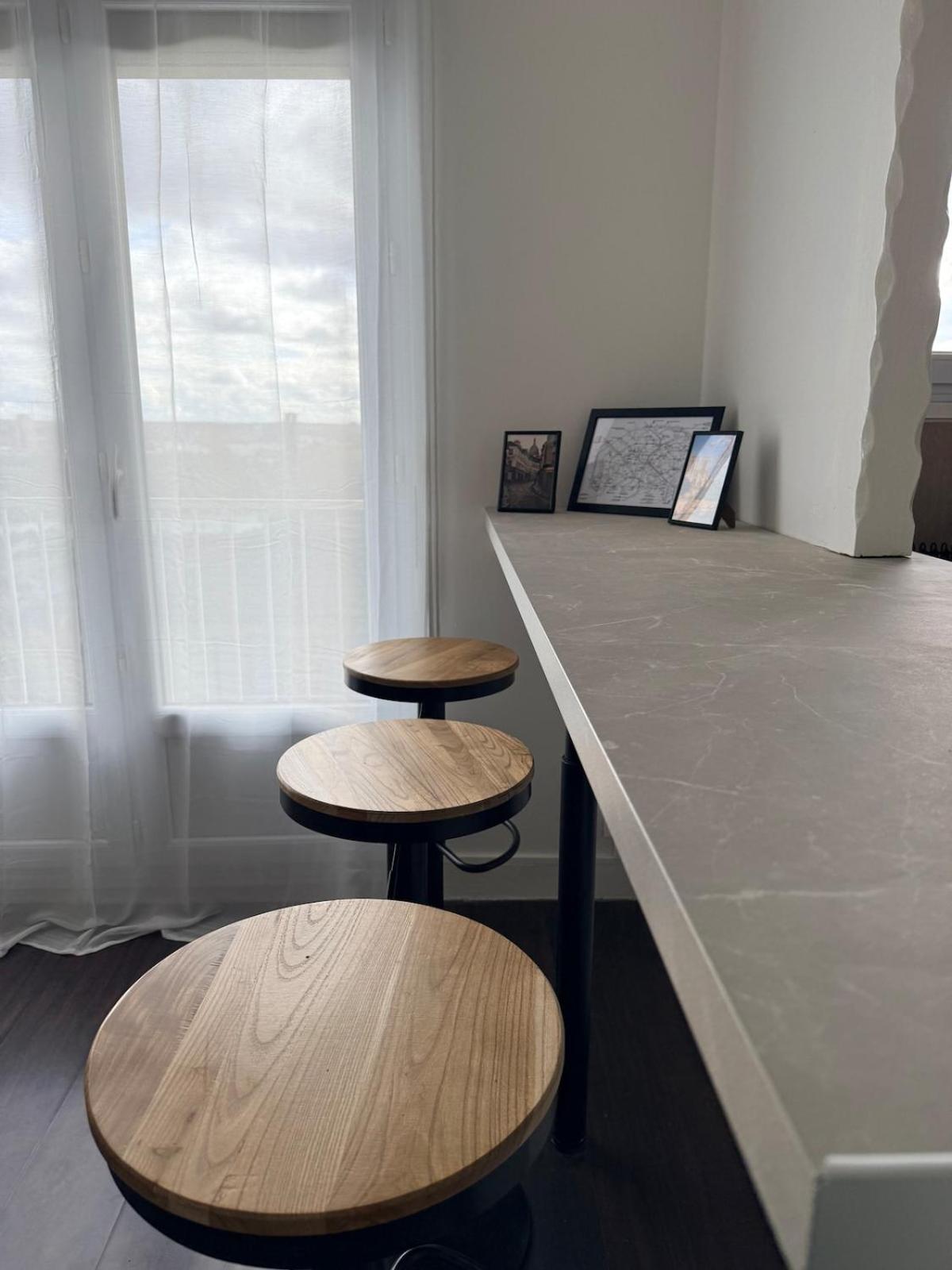 Studio aux portes d'Orly et Paris