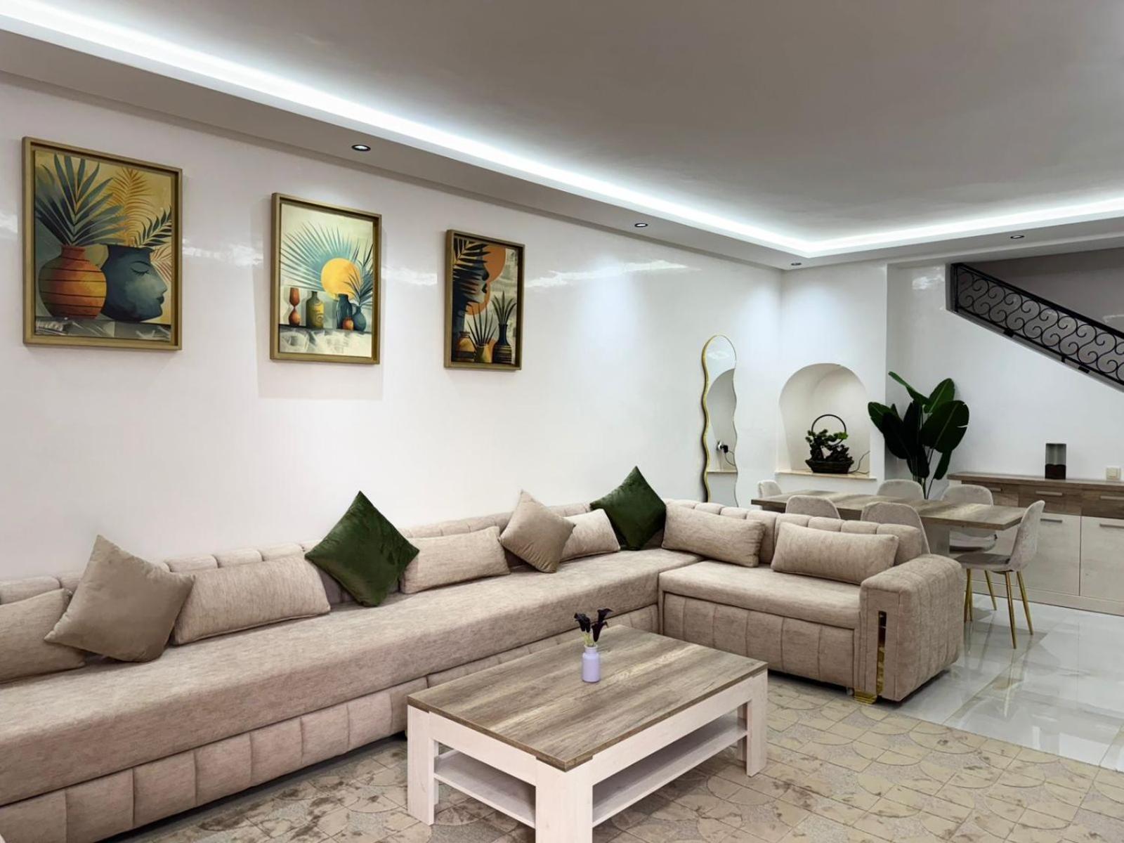 Duplex Menara Mall