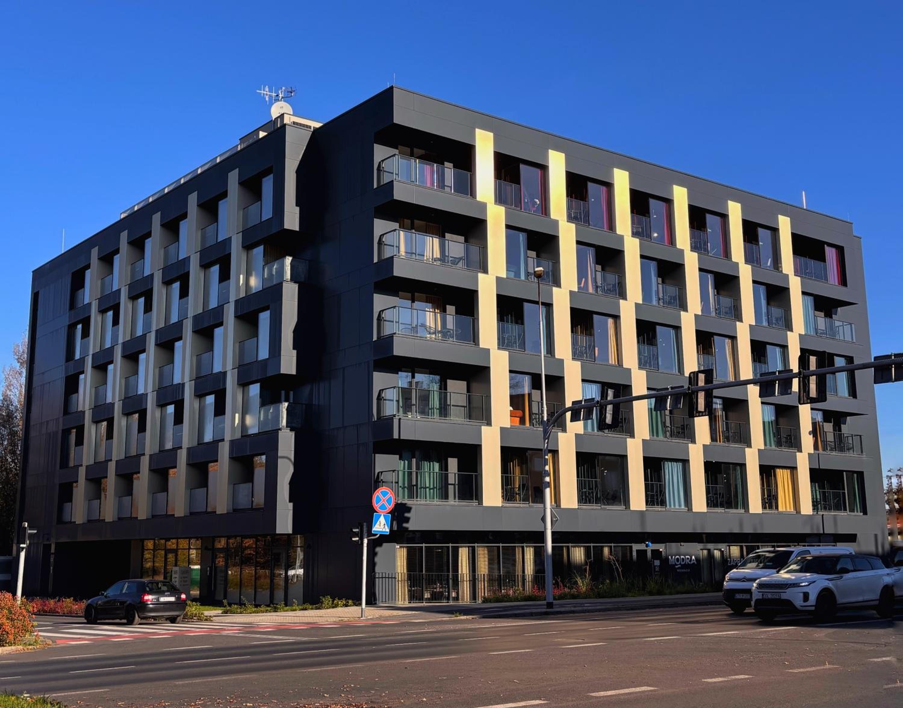 K52 Apartments
