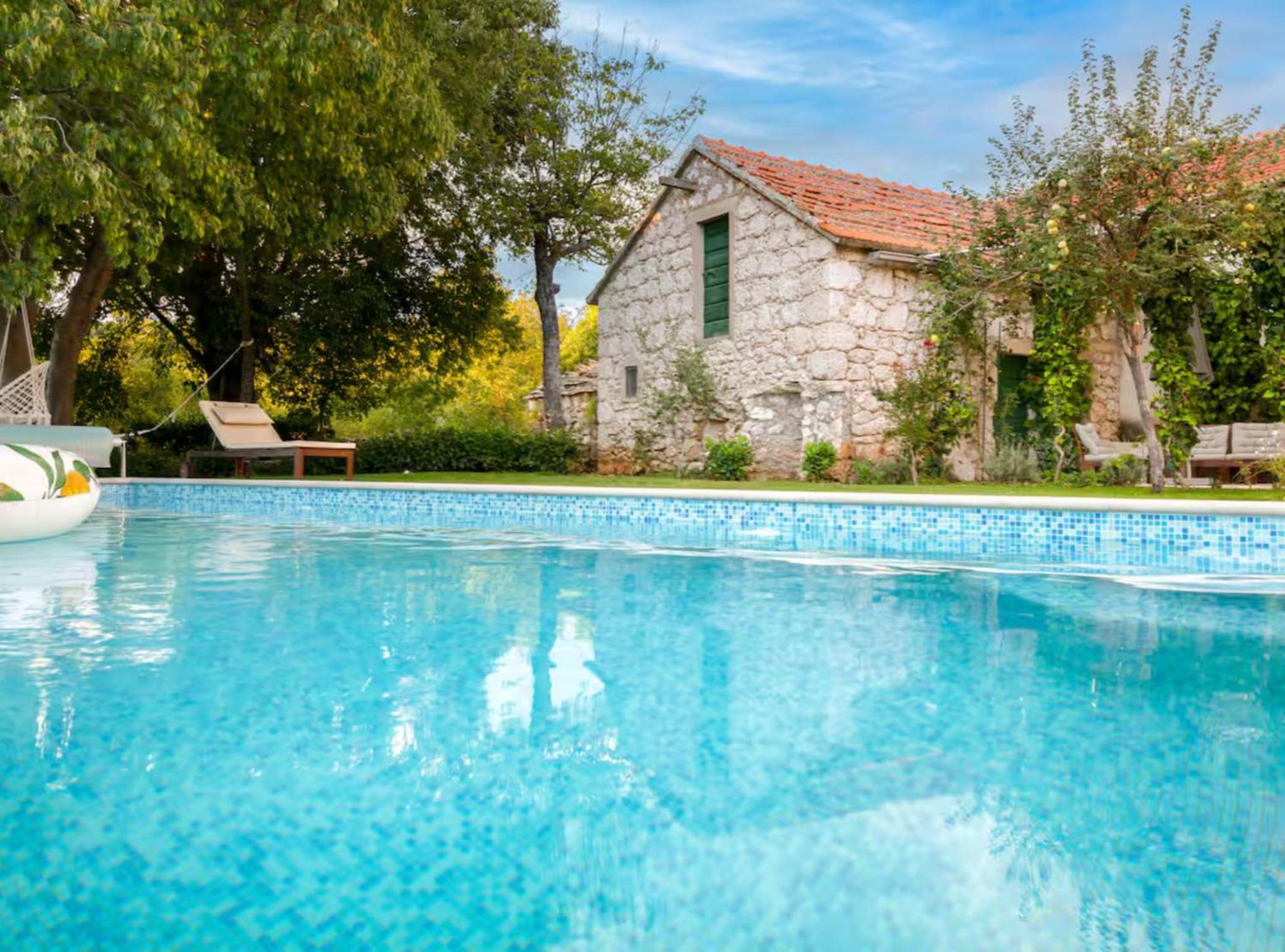 Villa Mima Pool Retreat